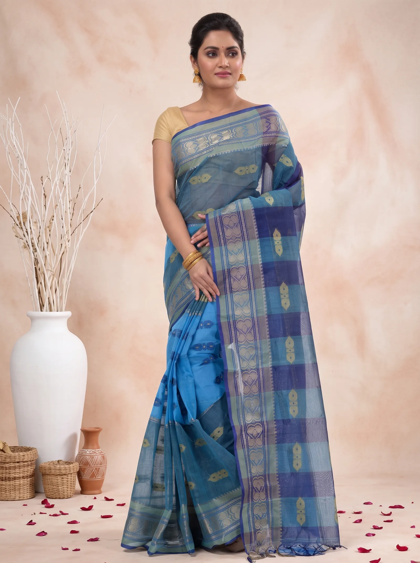 DipDiya Pure Cotton  Traditional Bengali Blue Artisan Crafted Raj Nandi Tant Saree