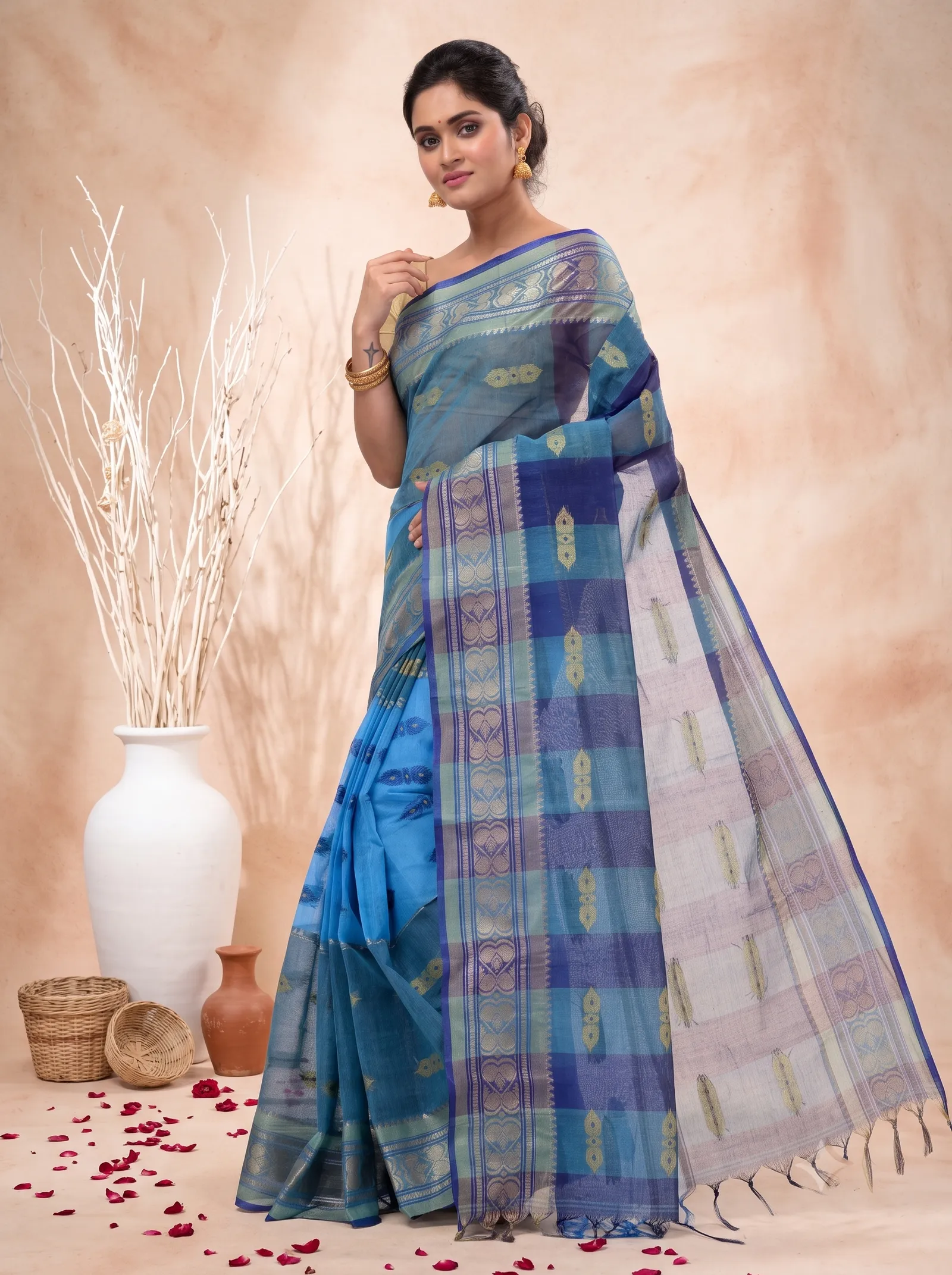 DipDiya Pure Cotton  Traditional Bengali Blue Artisan Crafted Raj Nandi Tant Saree