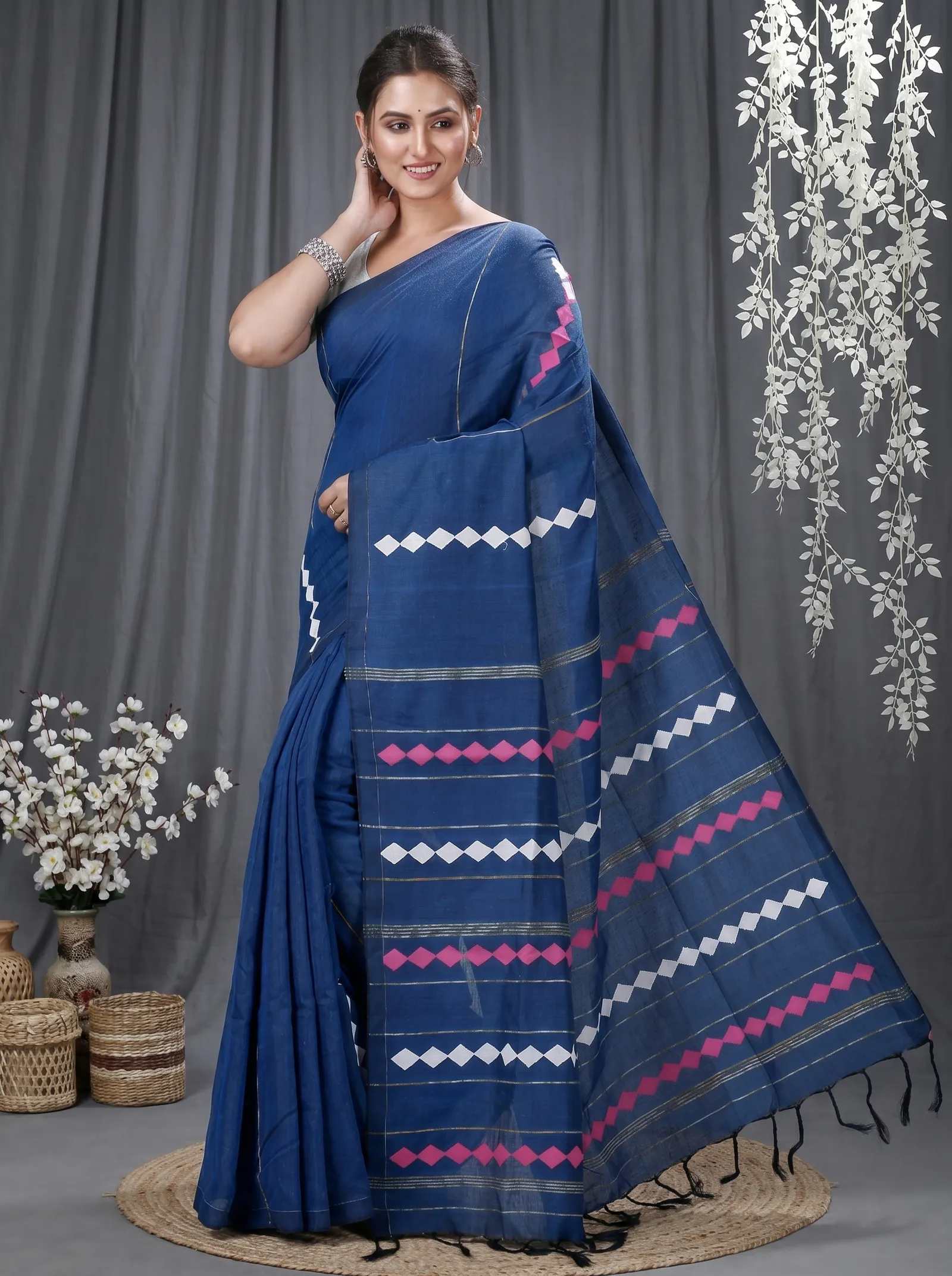 DipDiya Pure Cotton  Traditional Bengali Blue Artisan Crafted Tika Applique Saree