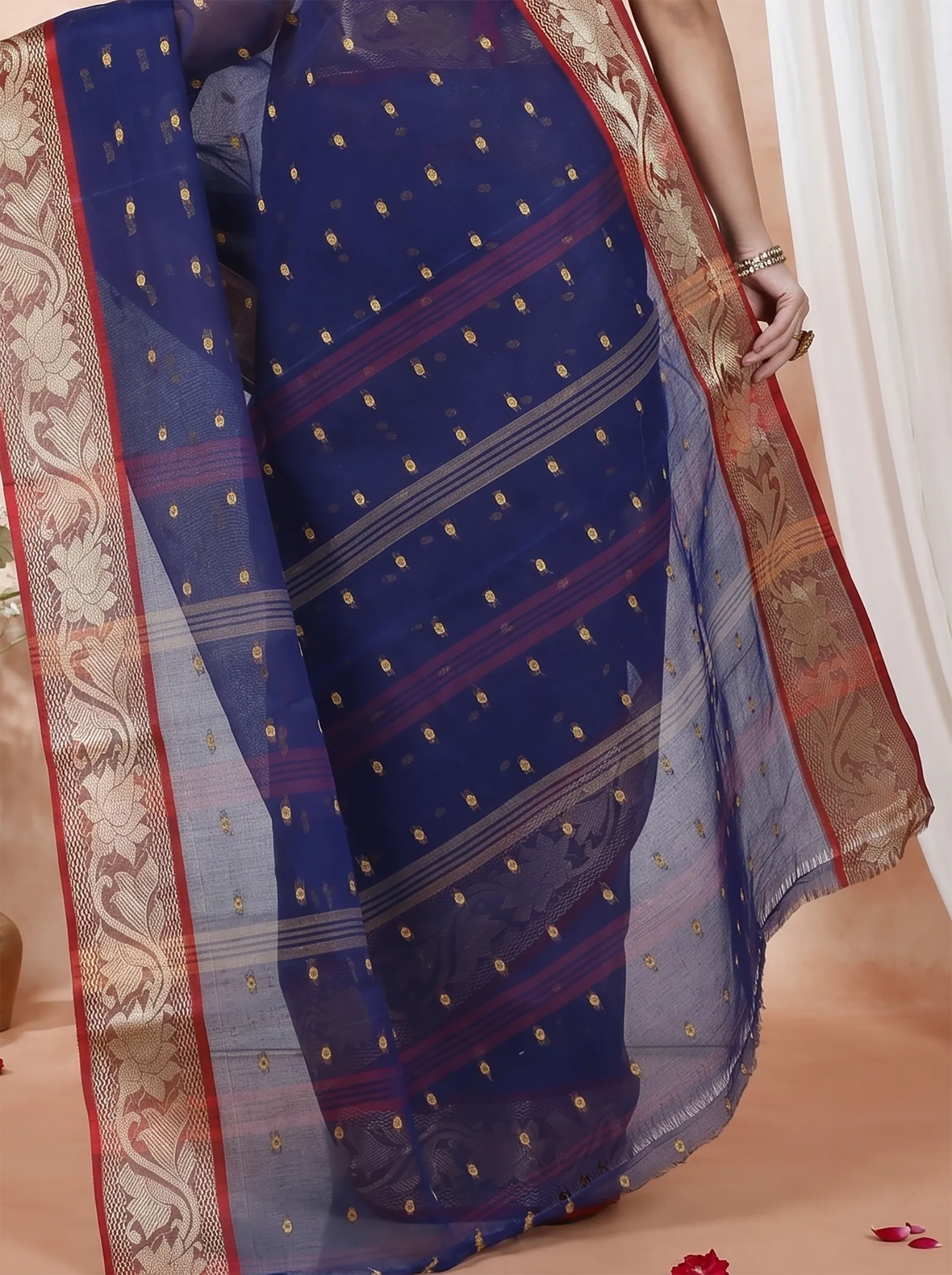 DipDiya Pure Cotton  Traditional Bengali Blue Artisan Crafted Unnati Tant Saree