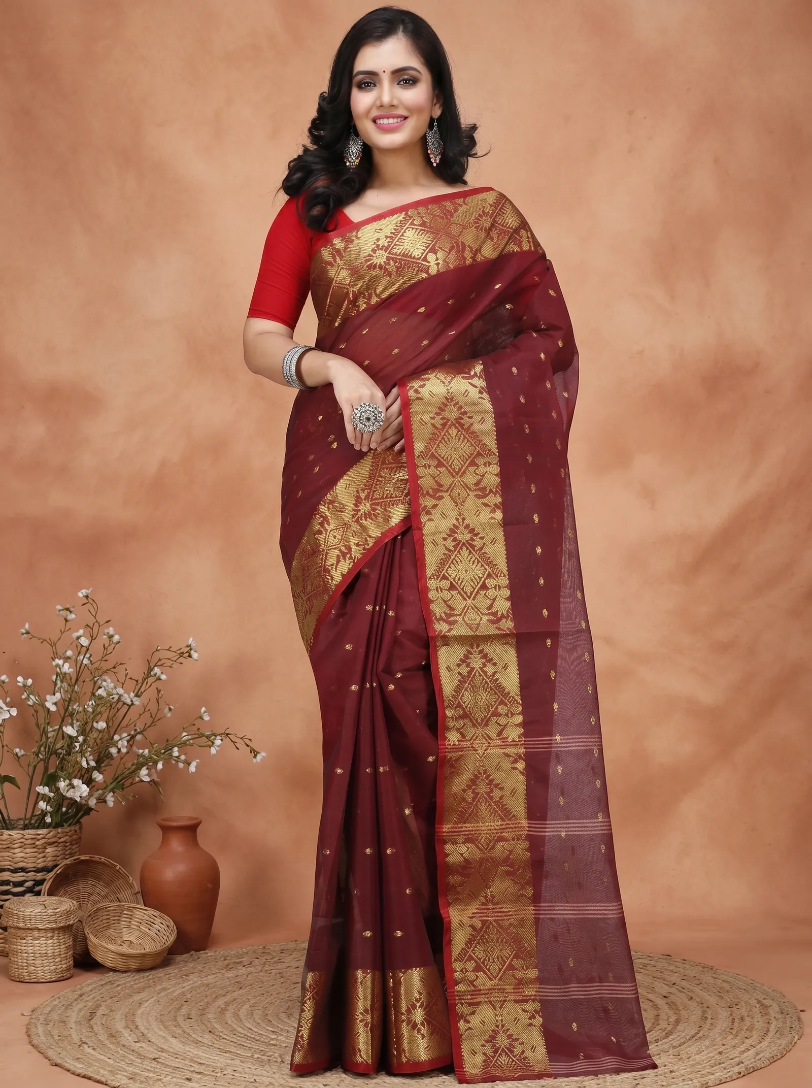 DipDiya Pure Cotton  Traditional Bengali Brown Artisan Crafted Gopa Tant Saree