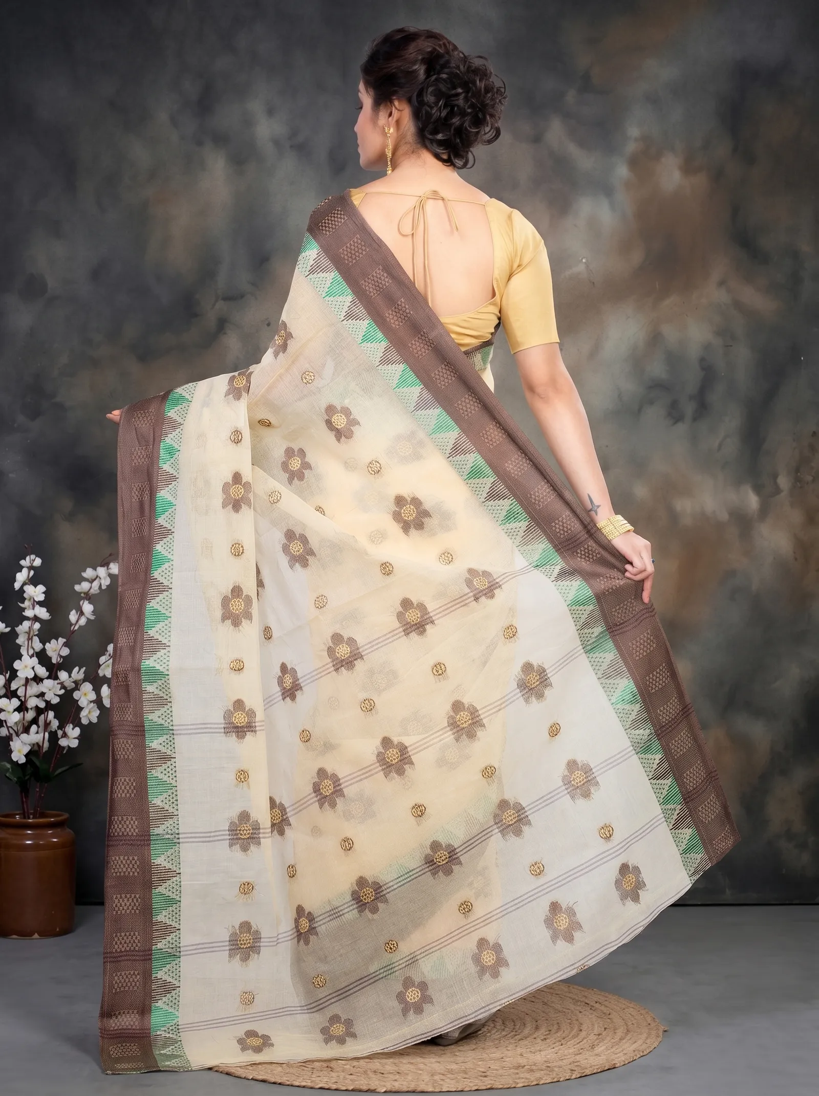 DipDiya Pure Cotton  Traditional Bengali Brown Artisan Crafted Palasful Tant Saree