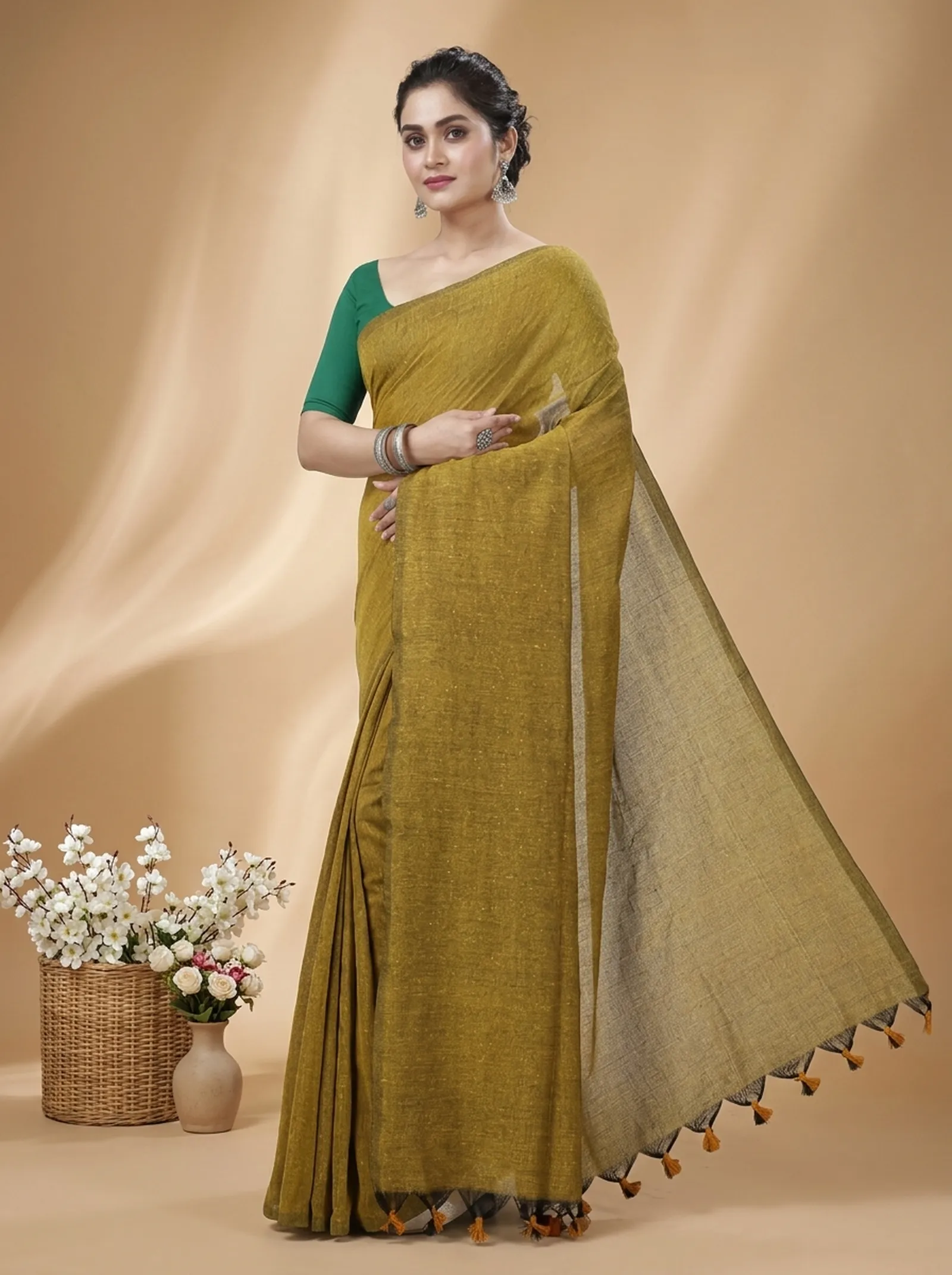 DipDiya Pure Cotton  Traditional Bengali Brown Artisan Crafted ThanKhadi Handloom Saree