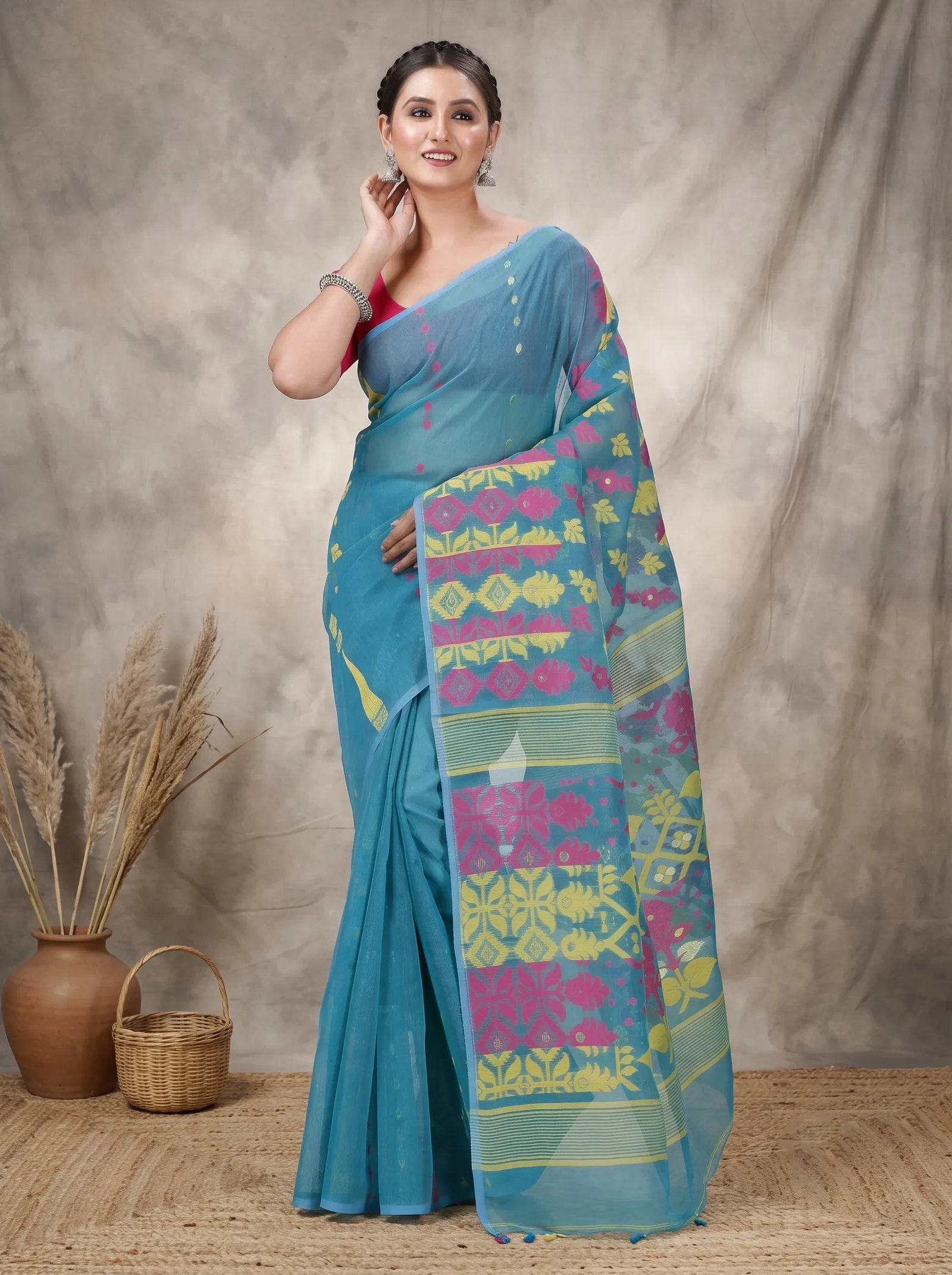 DipDiya Pure Cotton  Traditional Bengali Dark Green Artisan Crafted Urmila Jamdani Saree