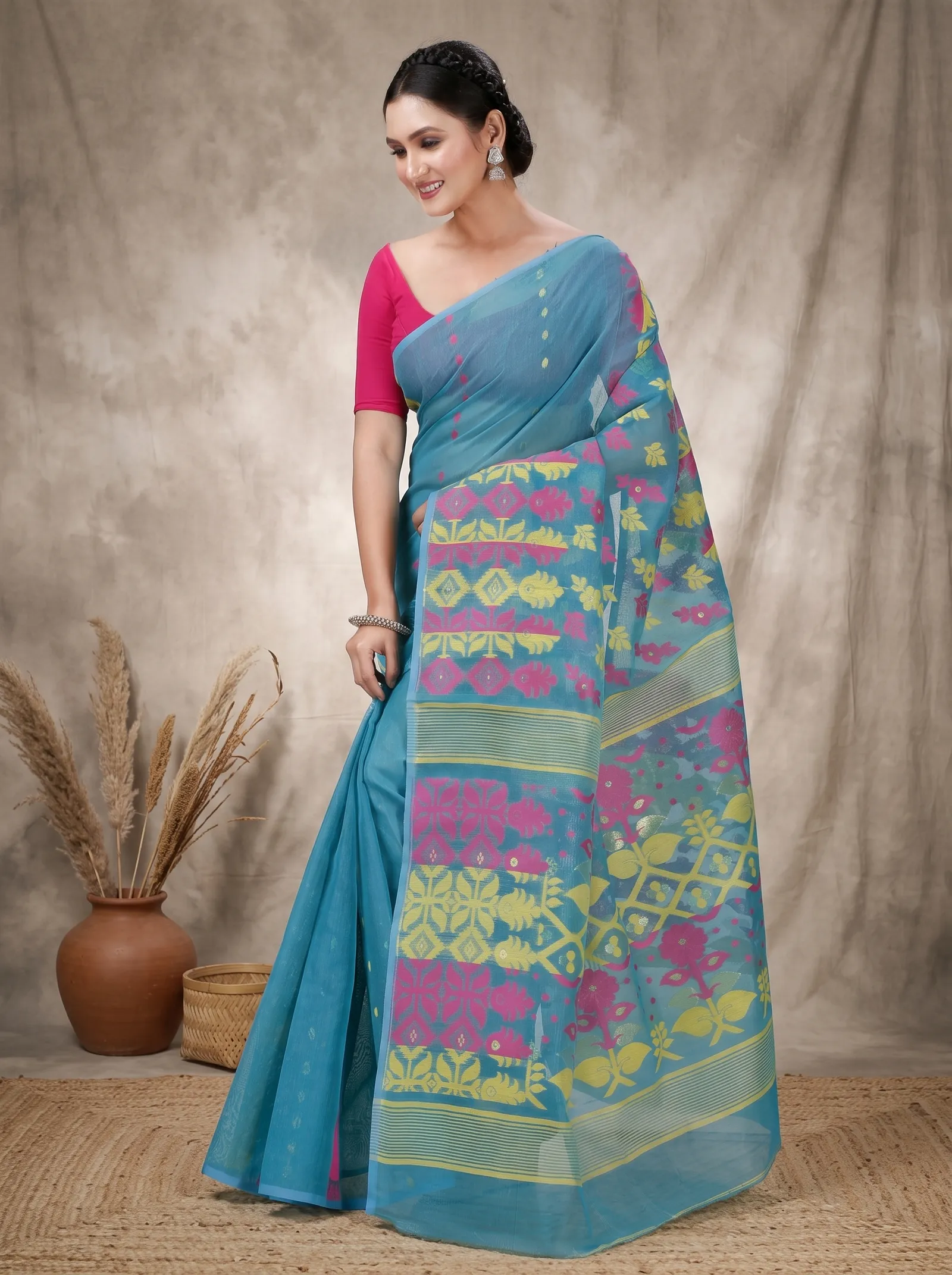 DipDiya Pure Cotton  Traditional Bengali Dark Green Artisan Crafted Urmila Jamdani Saree