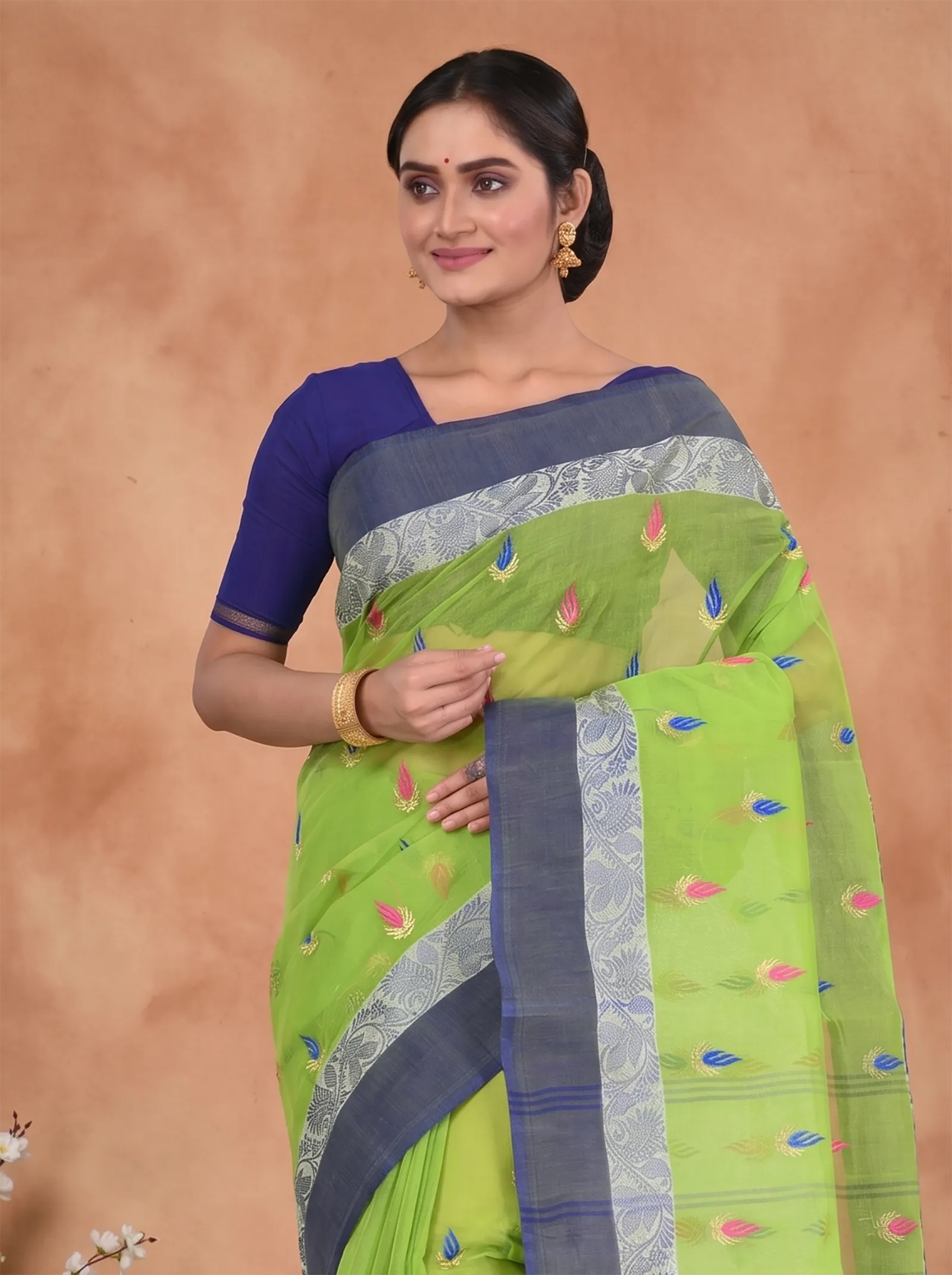 DipDiya Pure Cotton  Traditional Bengali Green Artisan Crafted Dip Embro Embroidery Tant Saree