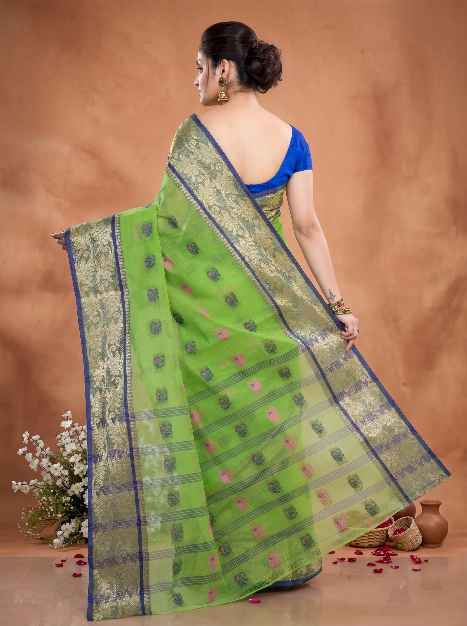 DipDiya Pure Cotton  Traditional Bengali Green Artisan Crafted HasFul Tant Saree