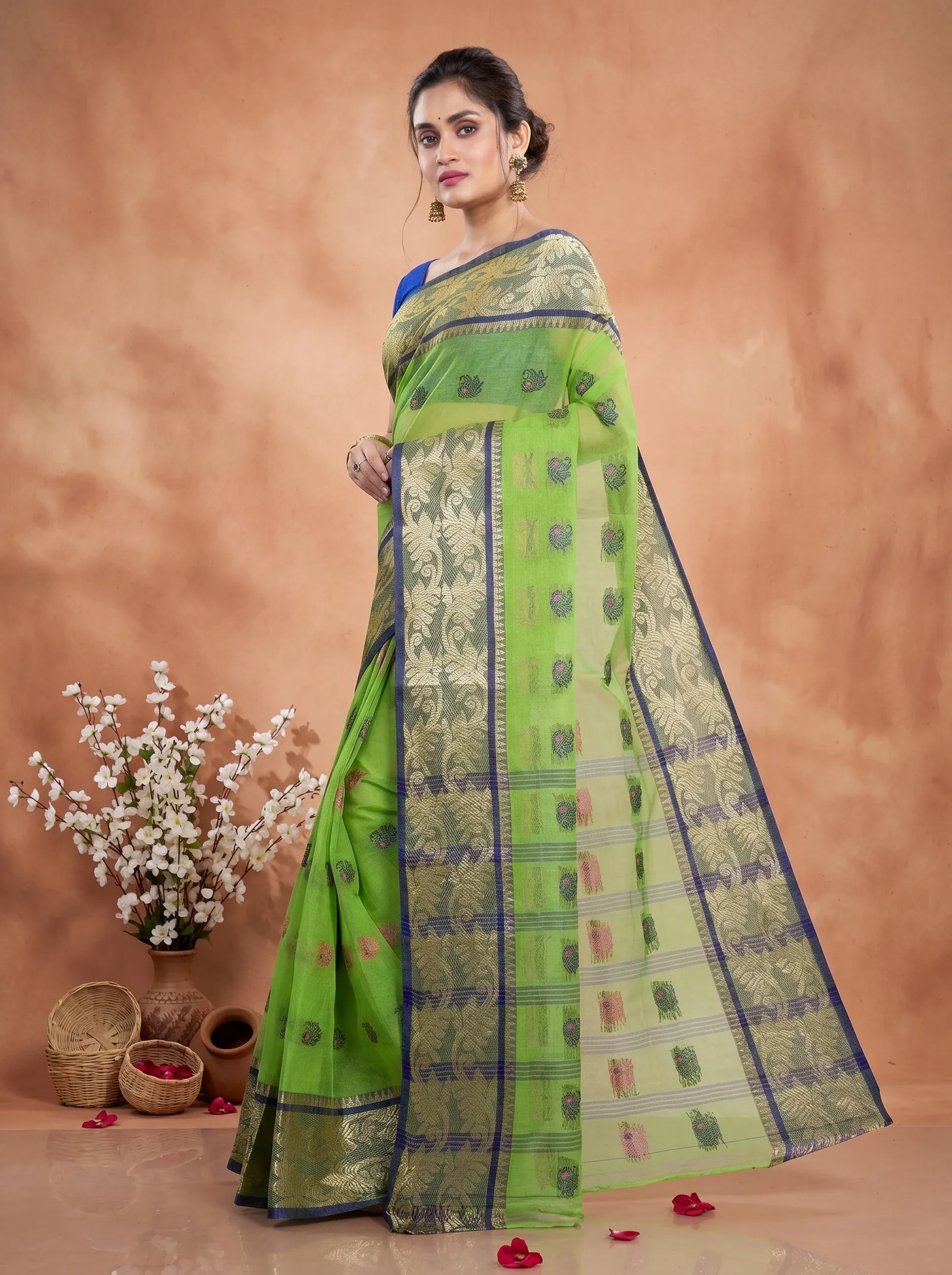 DipDiya Pure Cotton  Traditional Bengali Green Artisan Crafted HasFul Tant Saree