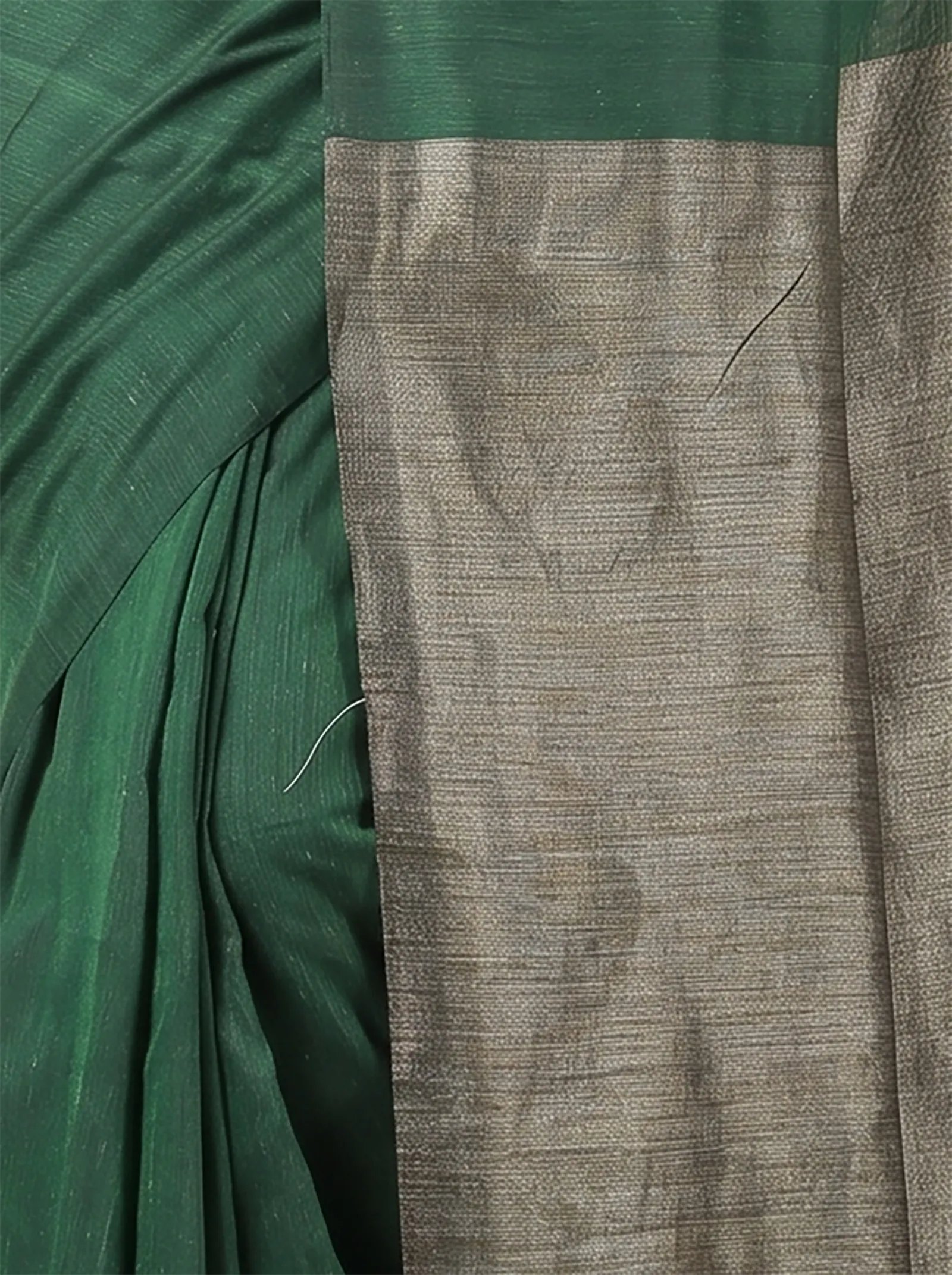 DipDiya Pure Cotton  Traditional Bengali Green Artisan Crafted Kesh Than Handloom Saree