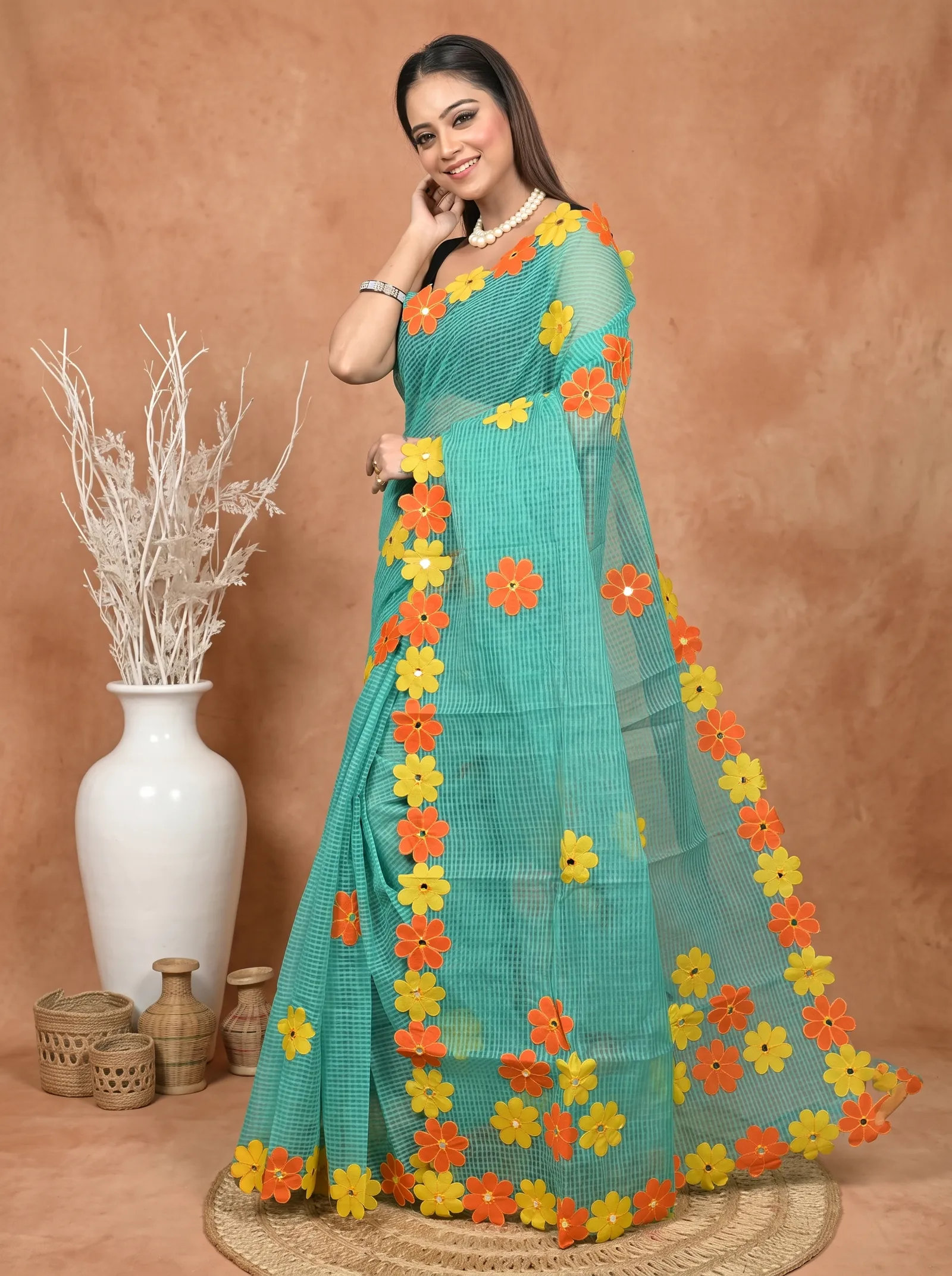DipDiya Pure Cotton  Traditional Bengali Green Artisan Crafted Kotaplik Kota Applique Saree