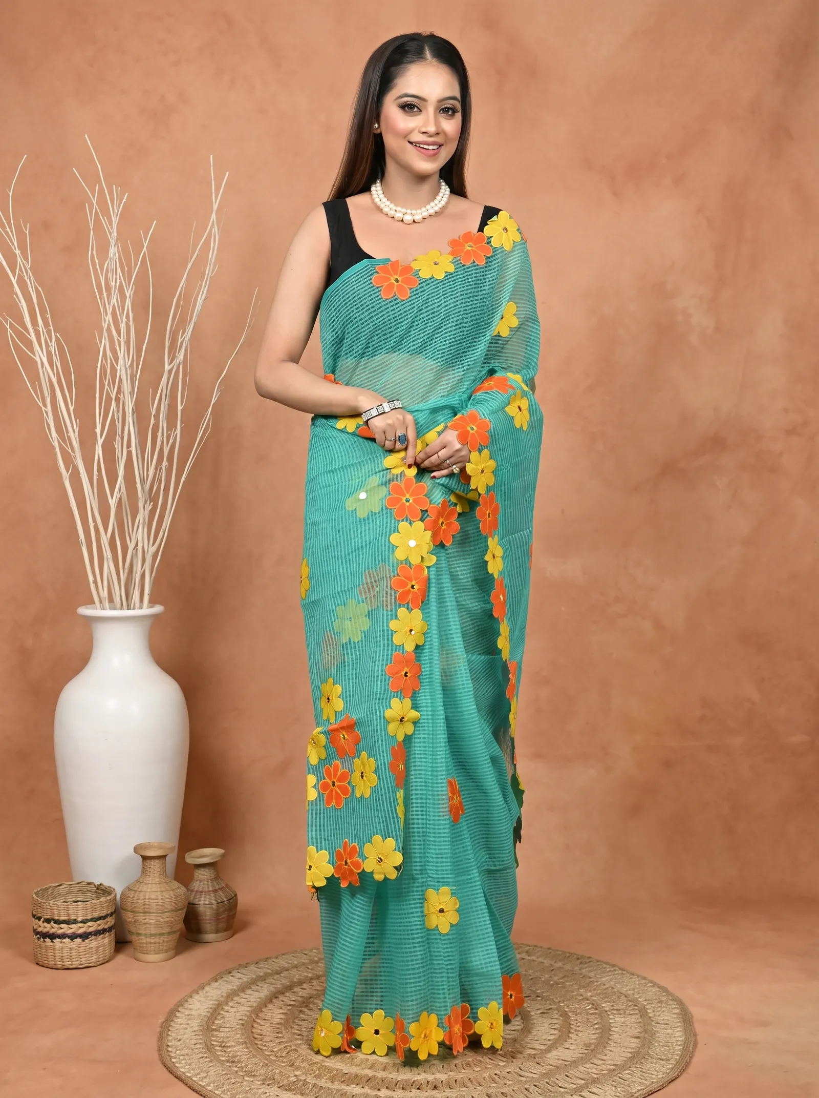 DipDiya Pure Cotton  Traditional Bengali Green Artisan Crafted Kotaplik Kota Applique Saree