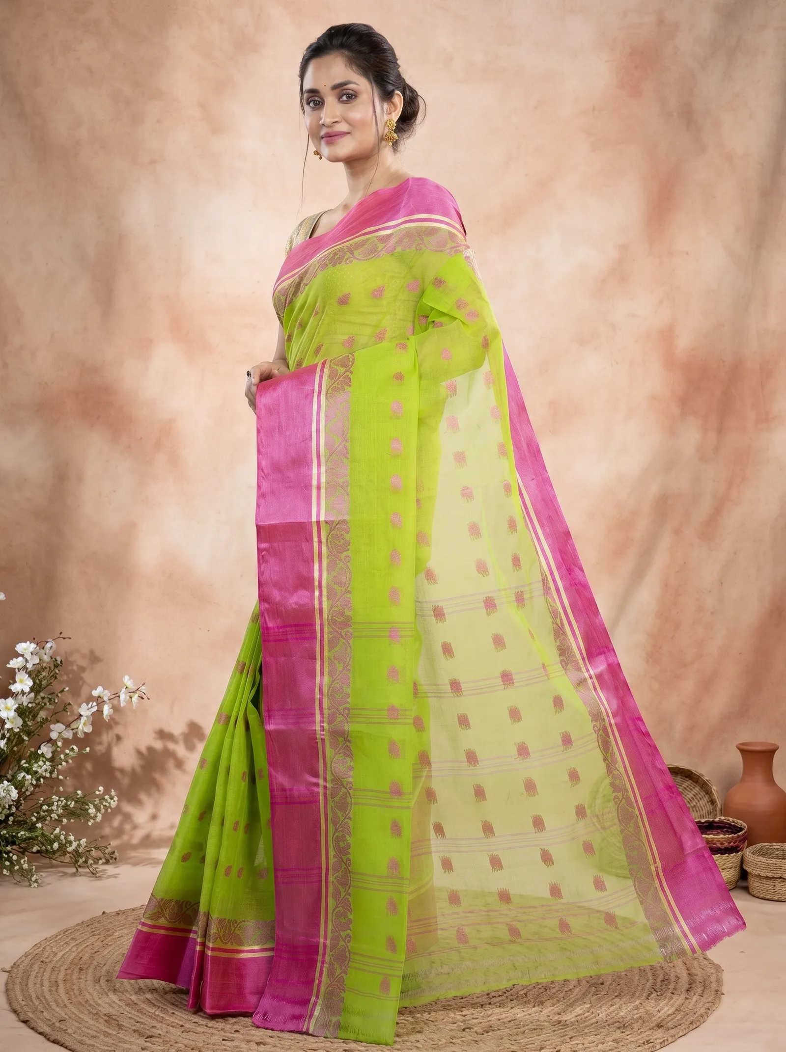 DipDiya Pure Cotton  Traditional Bengali Green Artisan Crafted Sukla Velvet Tant Saree