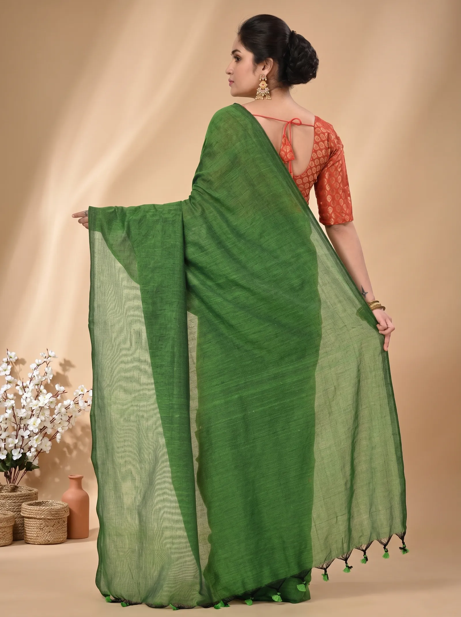 DipDiya Pure Cotton  Traditional Bengali Green Artisan Crafted ThanKhadi Handloom Saree