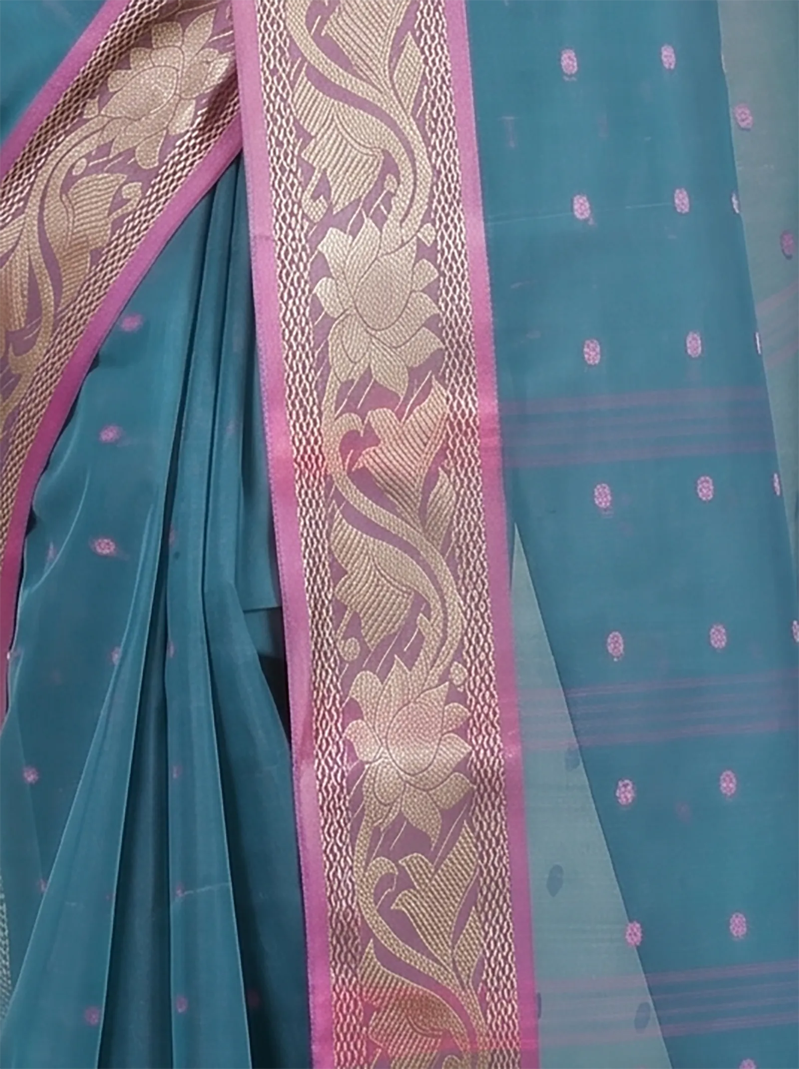DipDiya Pure Cotton  Traditional Bengali Green Artisan Crafted Unnati Tant Saree