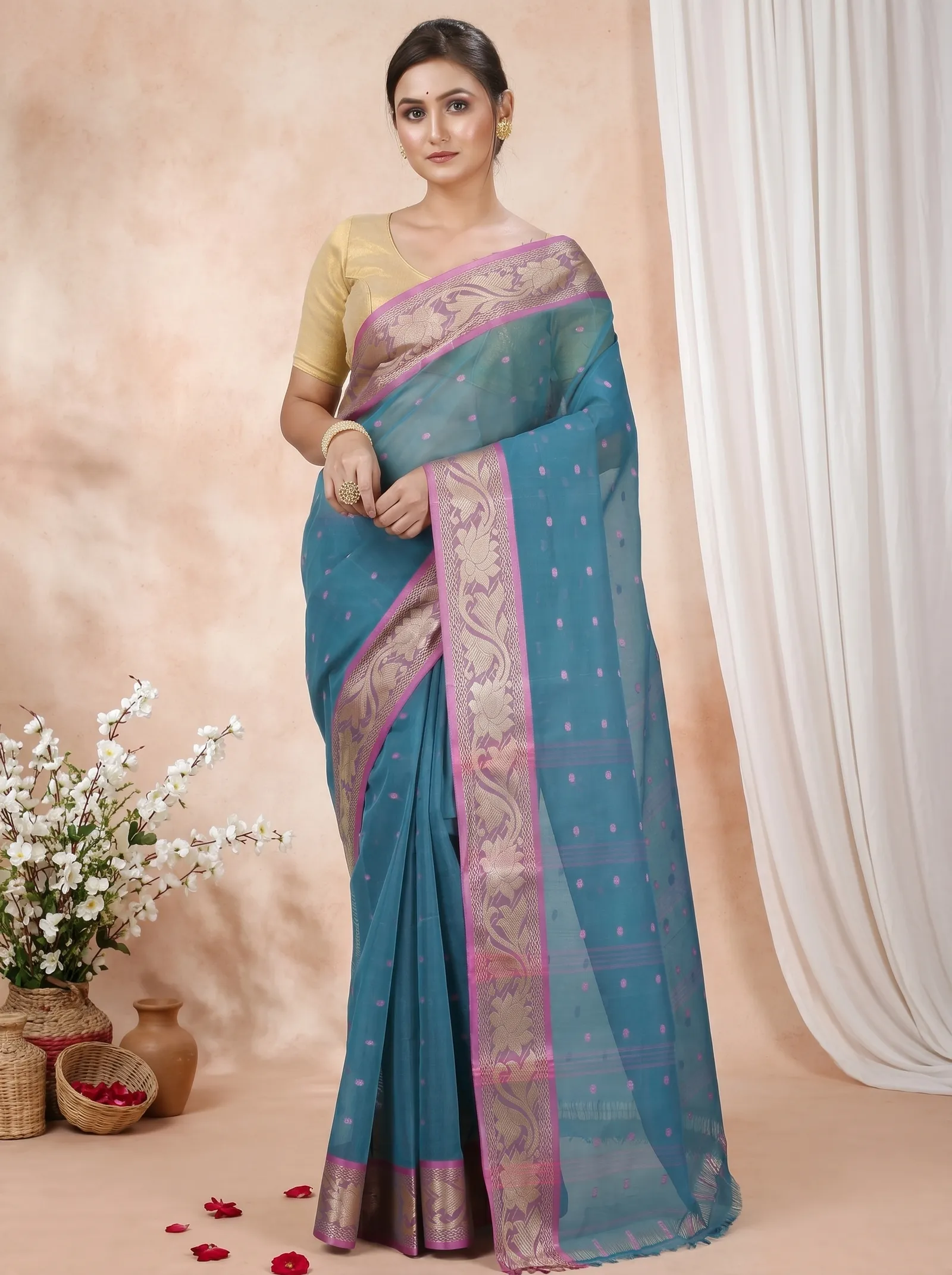 DipDiya Pure Cotton  Traditional Bengali Green Artisan Crafted Unnati Tant Saree