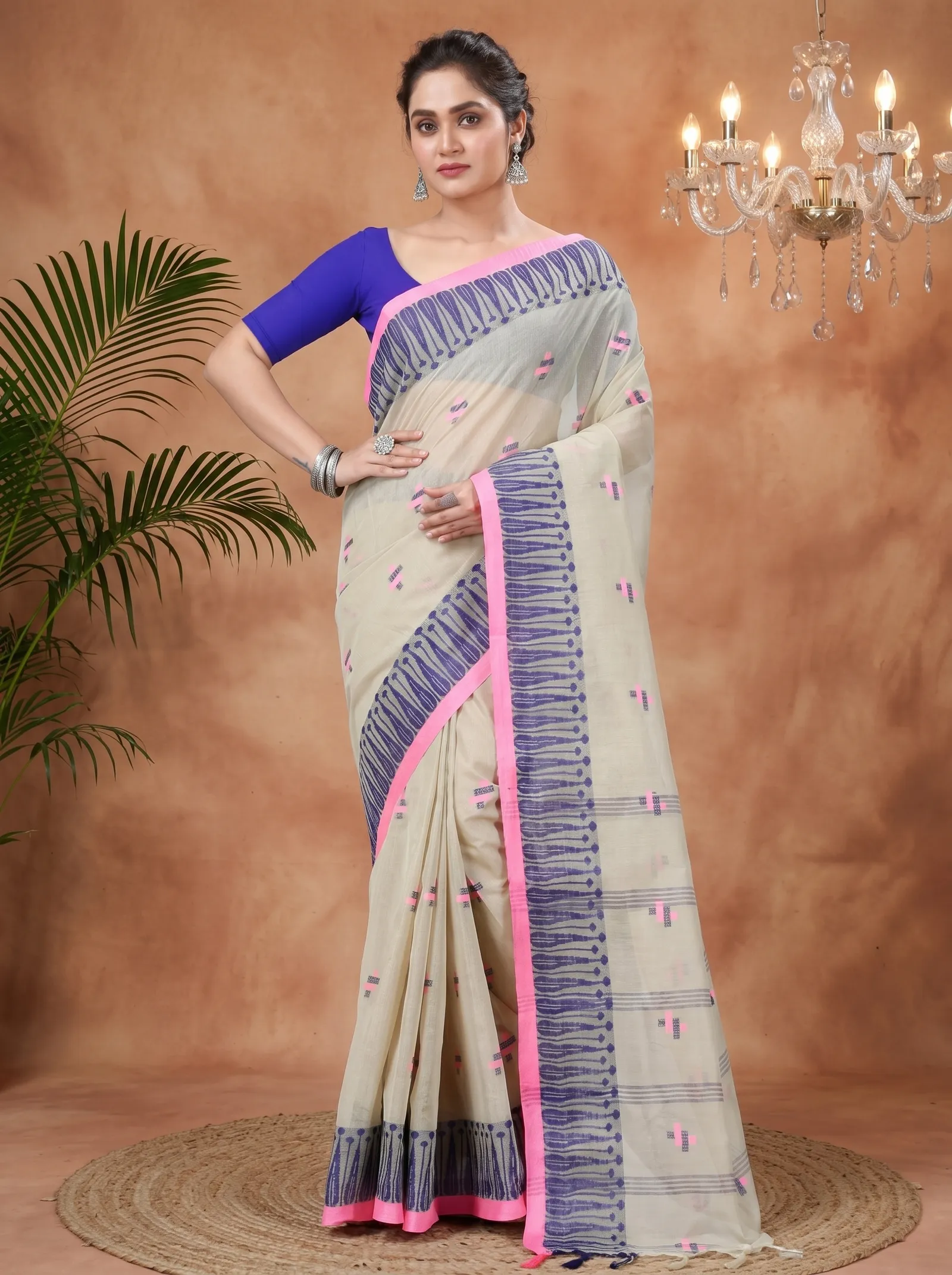 DipDiya Pure Cotton  Traditional Bengali Grey Artisan Crafted Simar Tant Saree