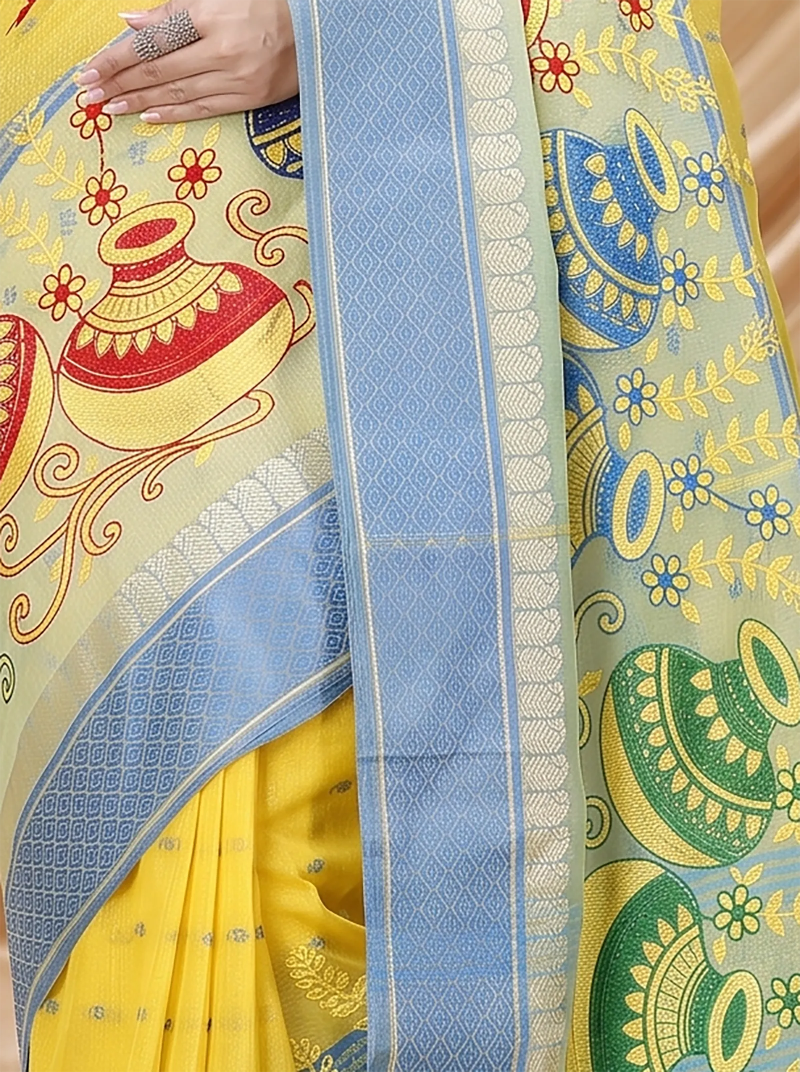 DipDiya Pure Cotton  Traditional Bengali Light Yellow Artisan Crafted Embi Ganga Buti Embroidery Tant Saree