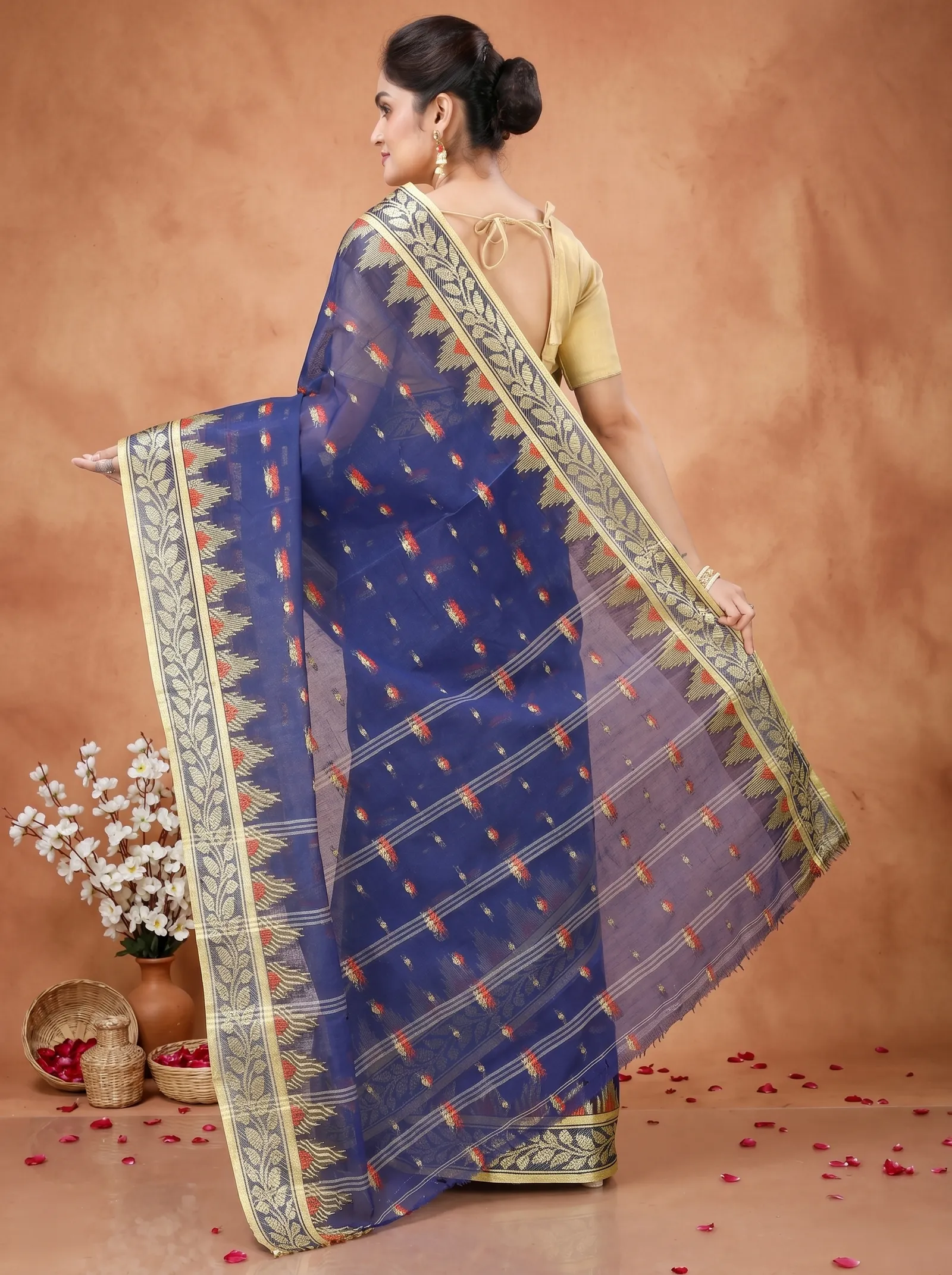 DipDiya Pure Cotton  Traditional Bengali Naby Blue Artisan Crafted Gunjan Tant Saree