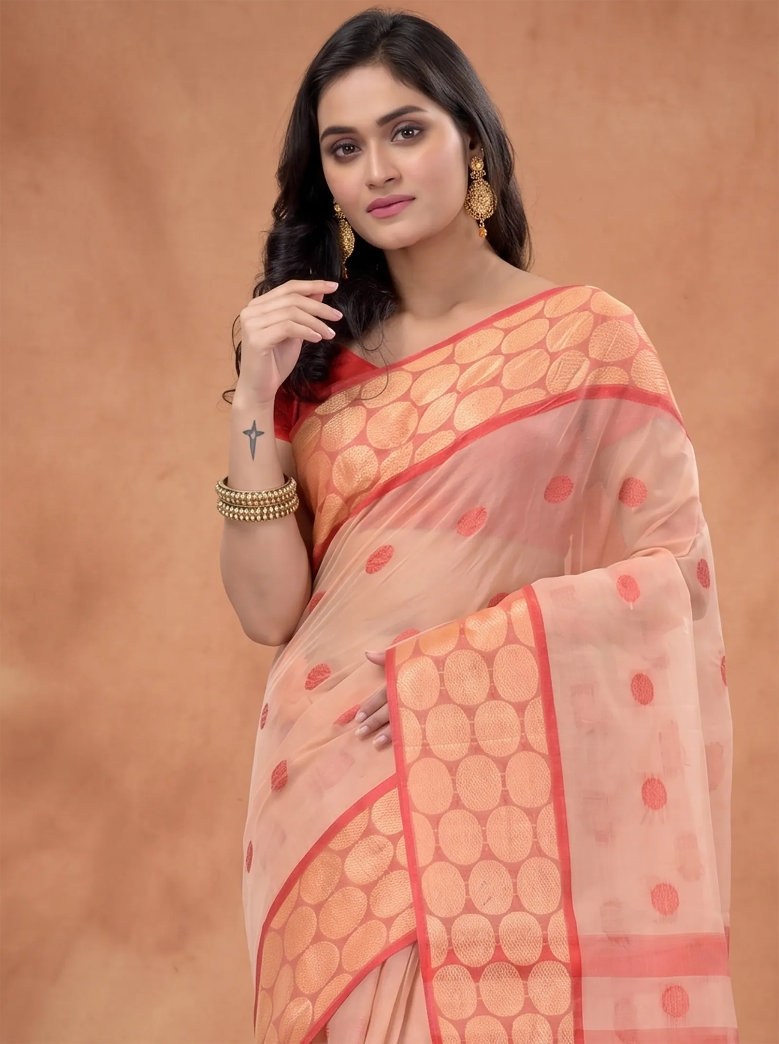 DipDiya Pure Cotton  Traditional Bengali Off-White Artisan Crafted Ganga Jamuna Tant Saree