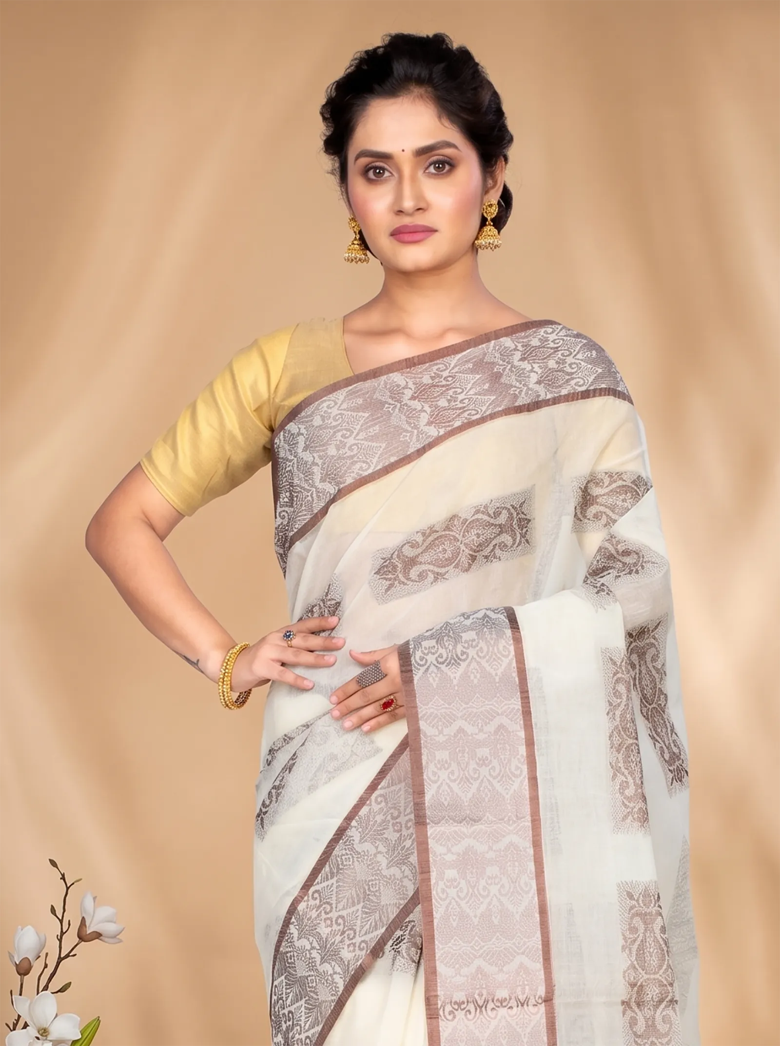 DipDiya Pure Cotton  Traditional Bengali Off-White Artisan Crafted Strip Suparna Tant Saree
