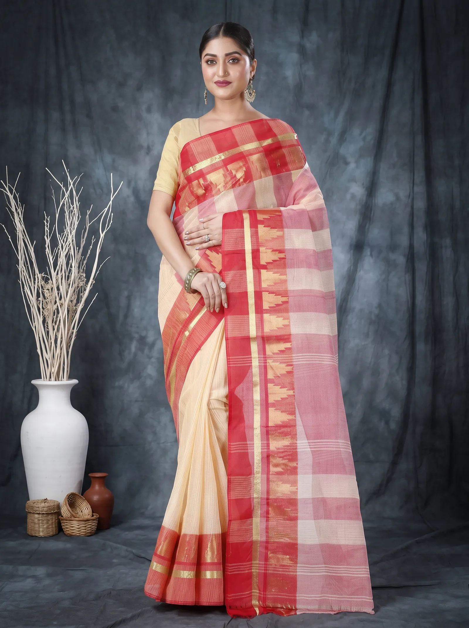DipDiya Pure Cotton  Traditional Bengali Off White Artisan Crafted Vrinda Tant Saree