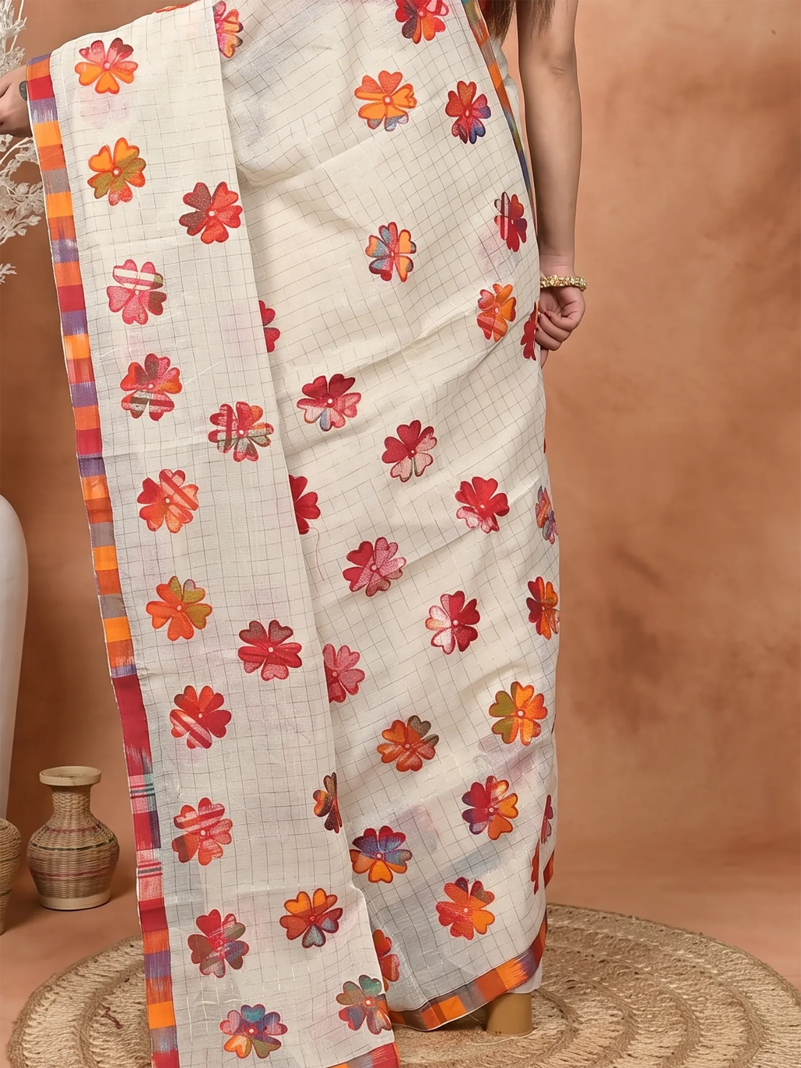 DipDiya Pure Cotton  Traditional Bengali Off White Red Artisan Crafted Kotaplik Kota Applique Saree