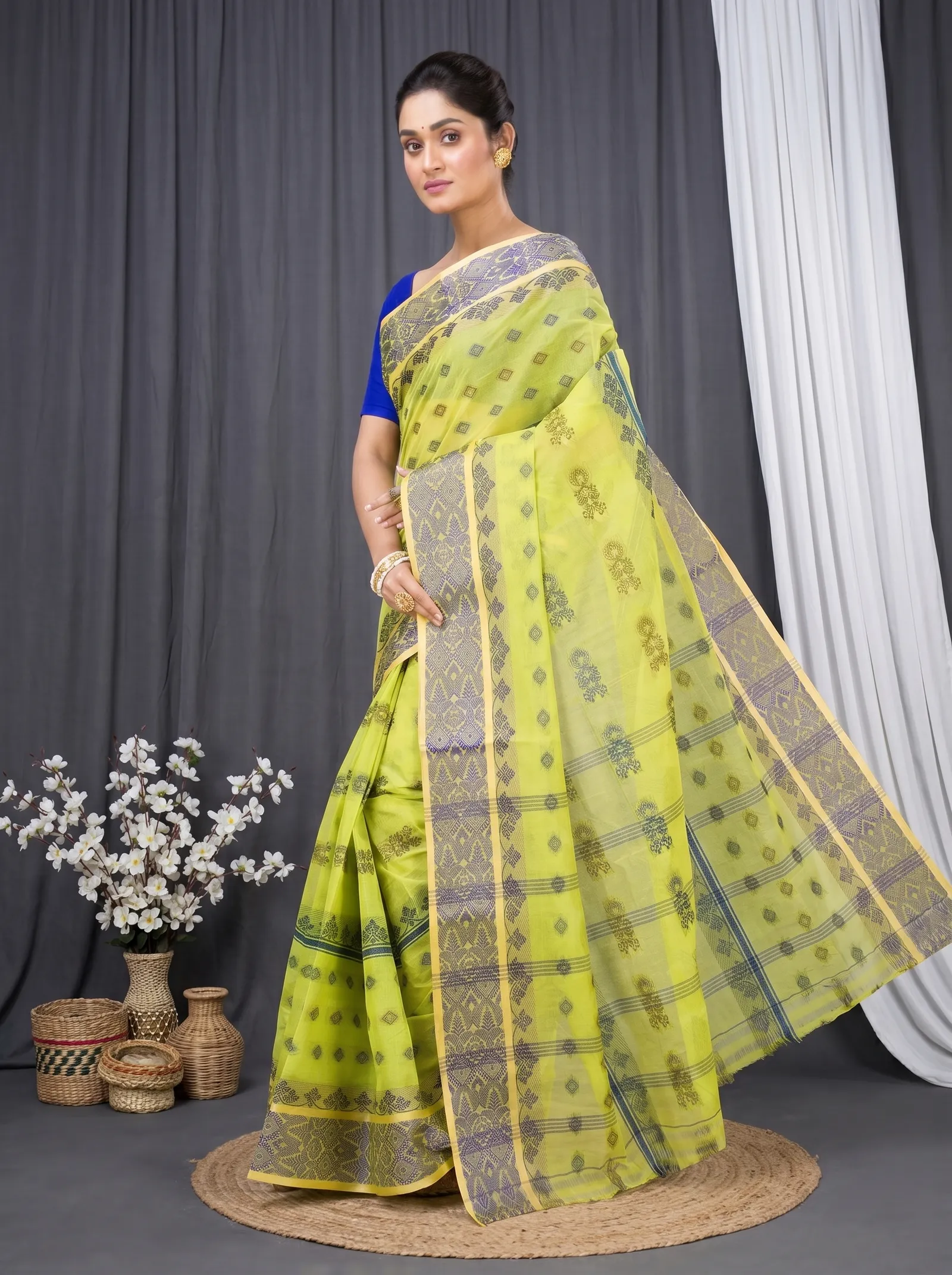 DipDiya Pure Cotton  Traditional Bengali Olive Green Artisan Crafted Ghusoon Tant Saree