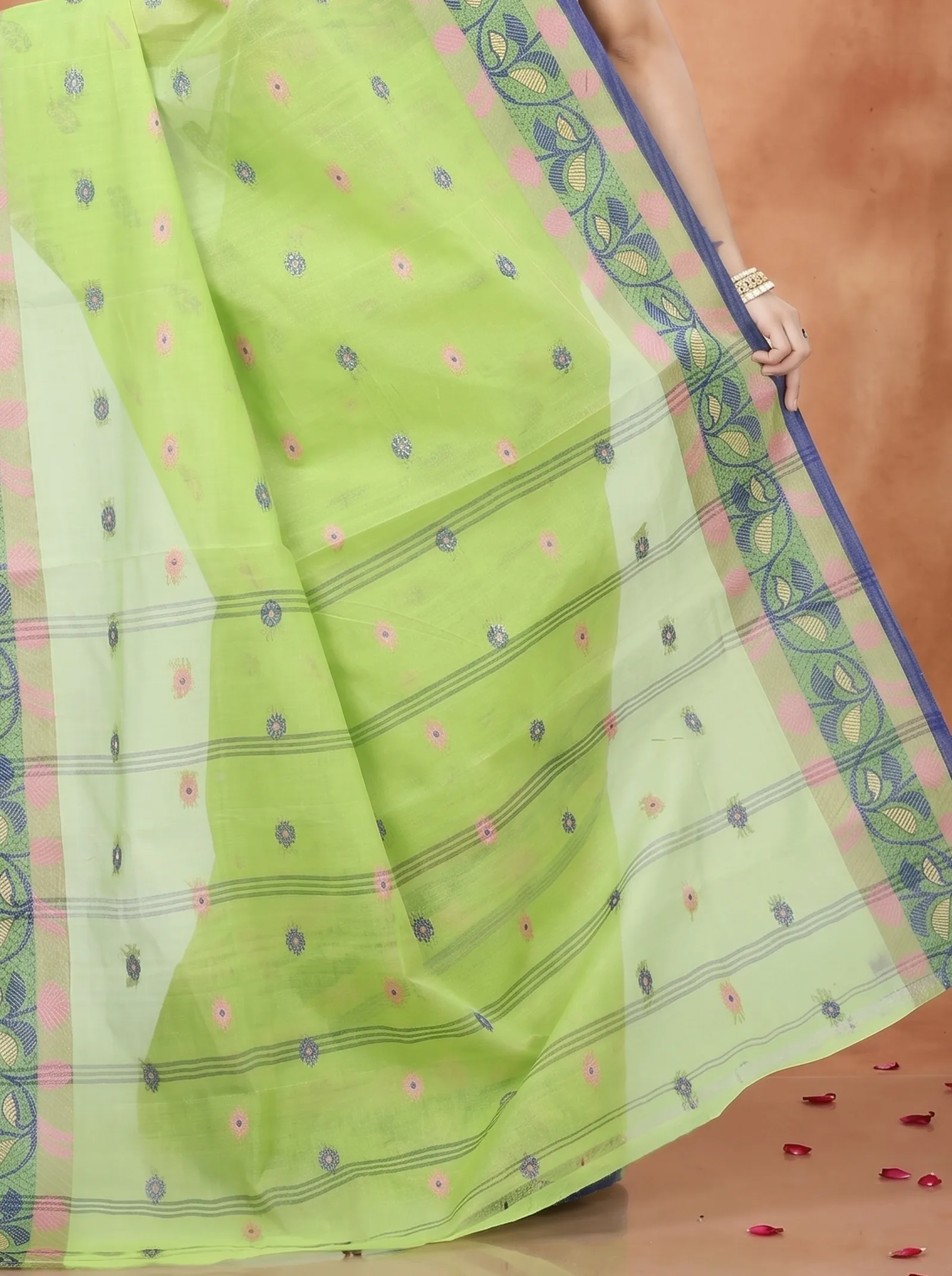 DipDiya Pure Cotton  Traditional Bengali Olive Green Artisan Crafted Govindi Tant Saree
