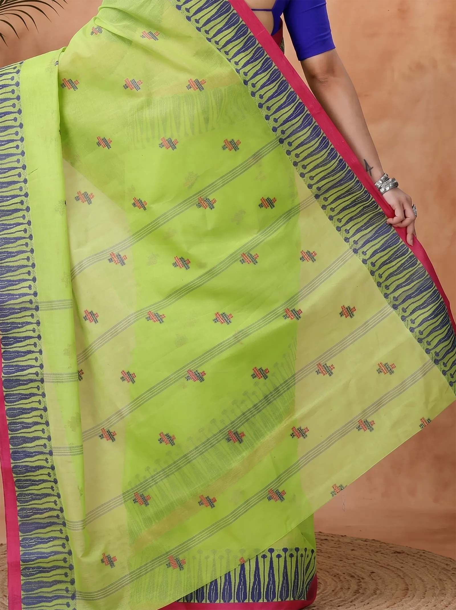 DipDiya Pure Cotton  Traditional Bengali Olive Green Artisan Crafted Simar Tant Saree