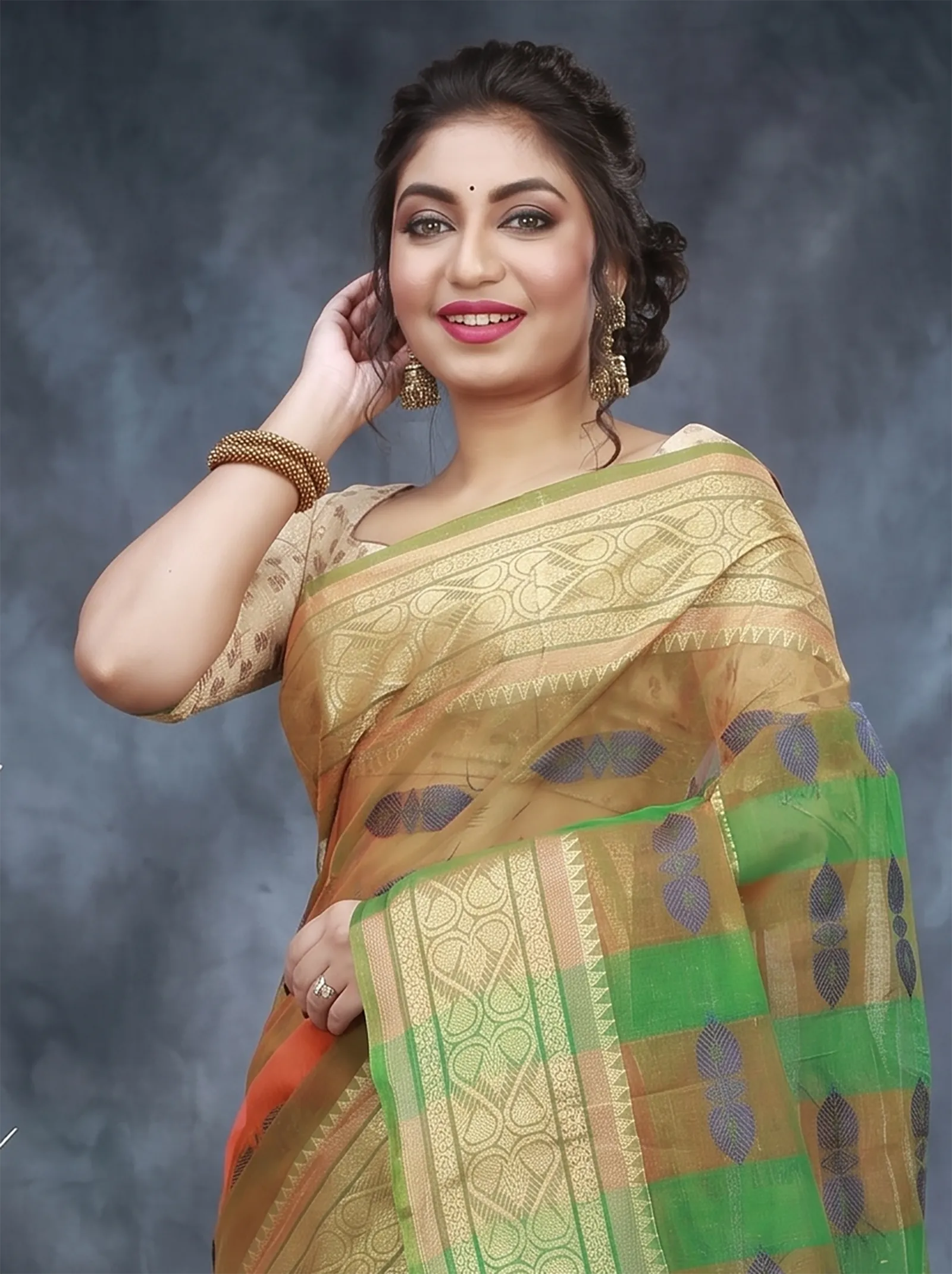 DipDiya Pure Cotton  Traditional Bengali Orange Green Artisan Crafted Raj Nandi Tant Saree