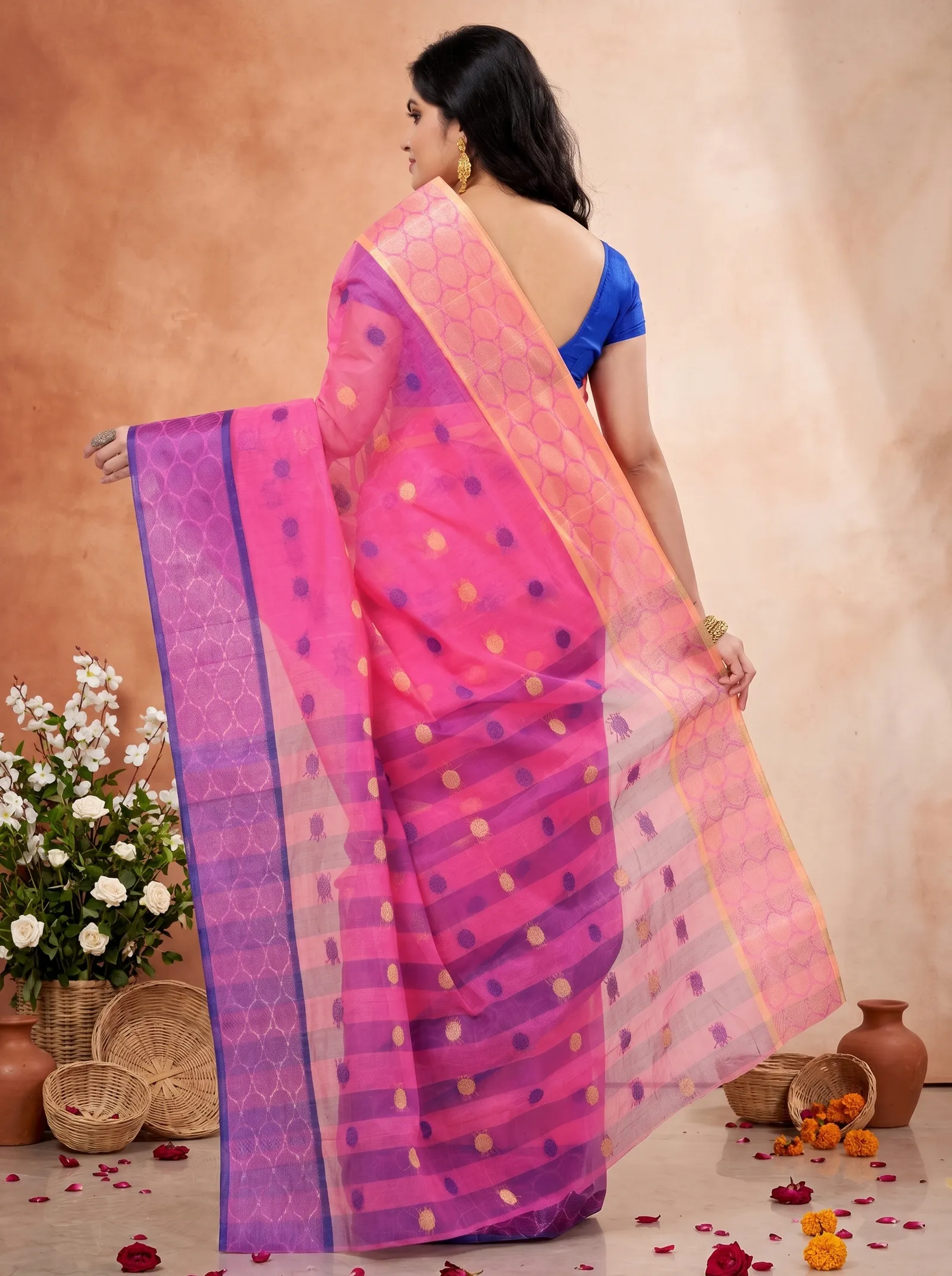 DipDiya Pure Cotton  Traditional Bengali Pink Artisan Crafted Ganga Jamuna Tant Saree