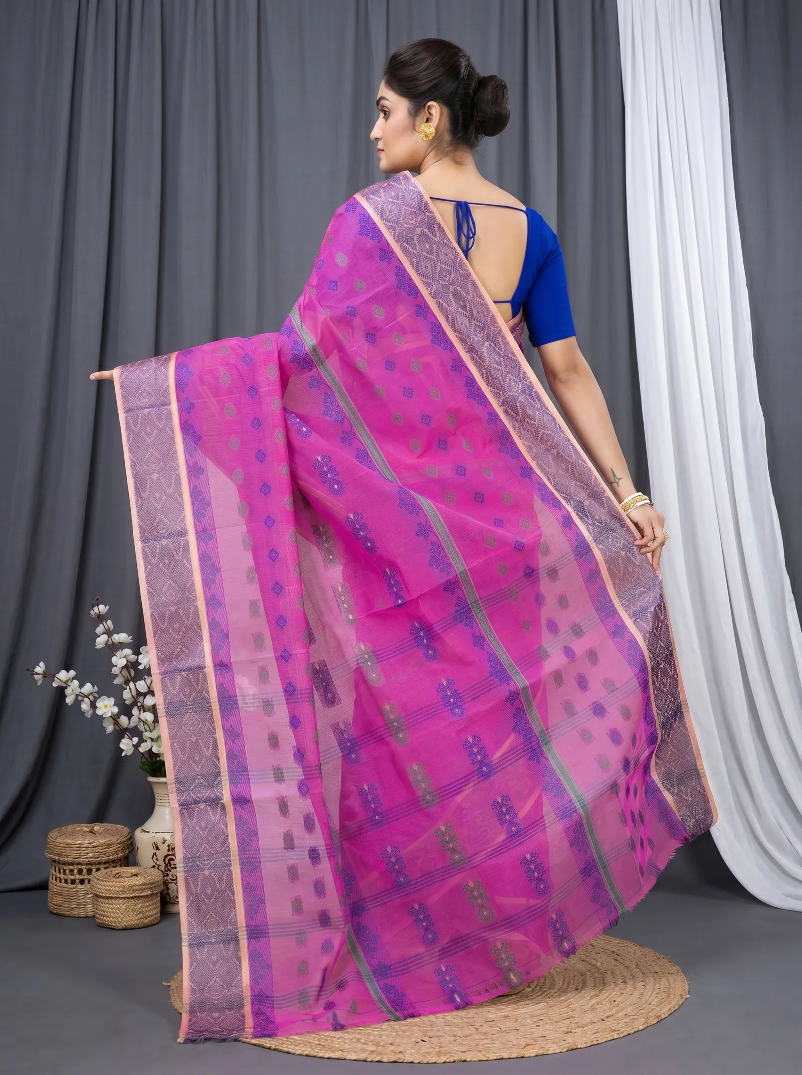 DipDiya Pure Cotton  Traditional Bengali Pink Artisan Crafted Ghusoon Tant Saree