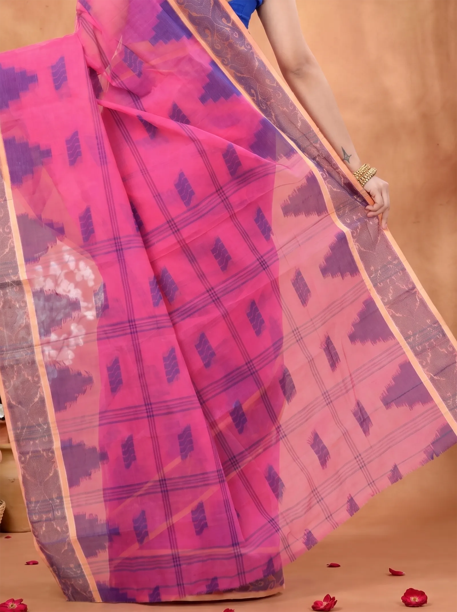 DipDiya Pure Cotton  Traditional Bengali Pink Artisan Crafted Kamala Desiging Tant Saree
