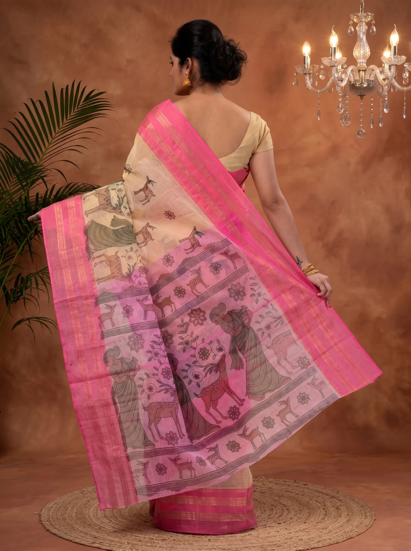 DipDiya Pure Cotton  Traditional Bengali Pink Artisan Crafted Sakuntala Printed Tant Saree