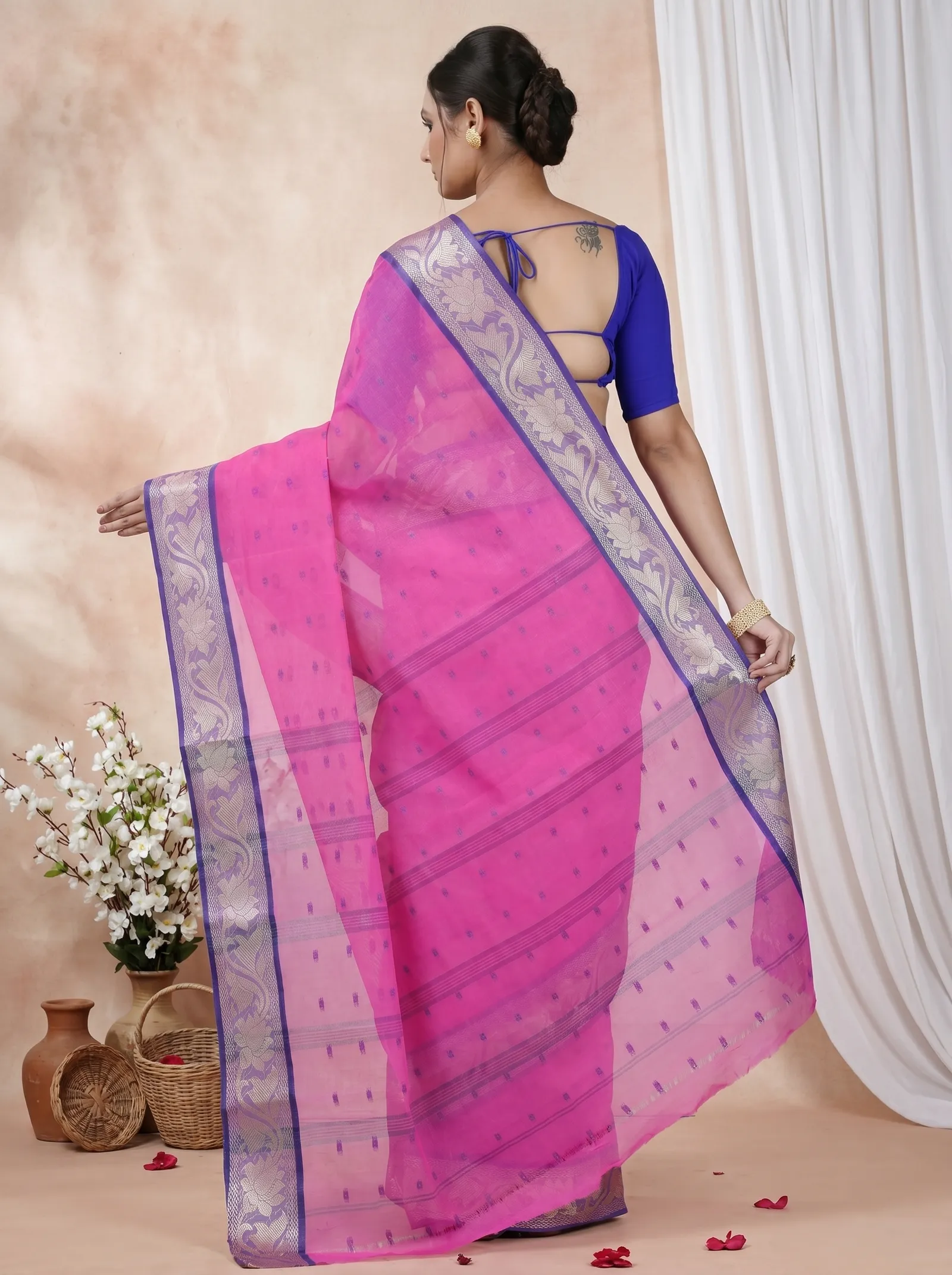 DipDiya Pure Cotton  Traditional Bengali Pink Artisan Crafted Unnati Tant Saree