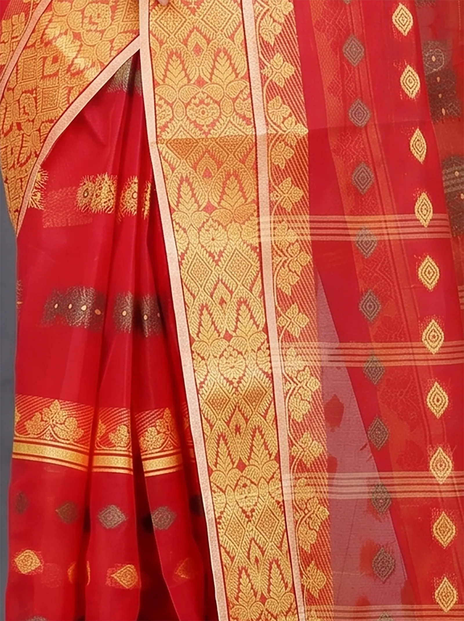 DipDiya Pure Cotton  Traditional Bengali Red Artisan Crafted Ghusoon Tant Saree