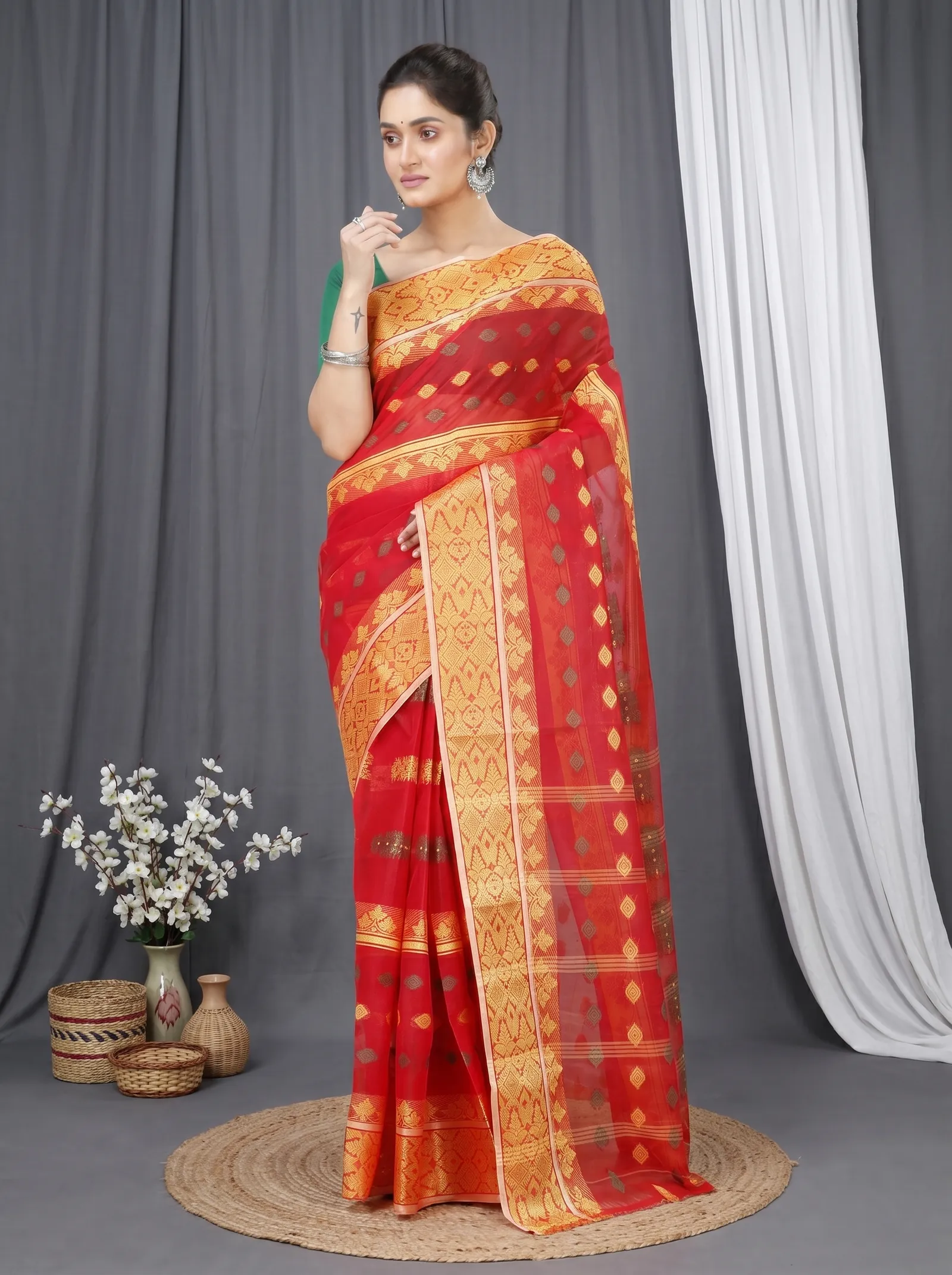 DipDiya Pure Cotton  Traditional Bengali Red Artisan Crafted Ghusoon Tant Saree