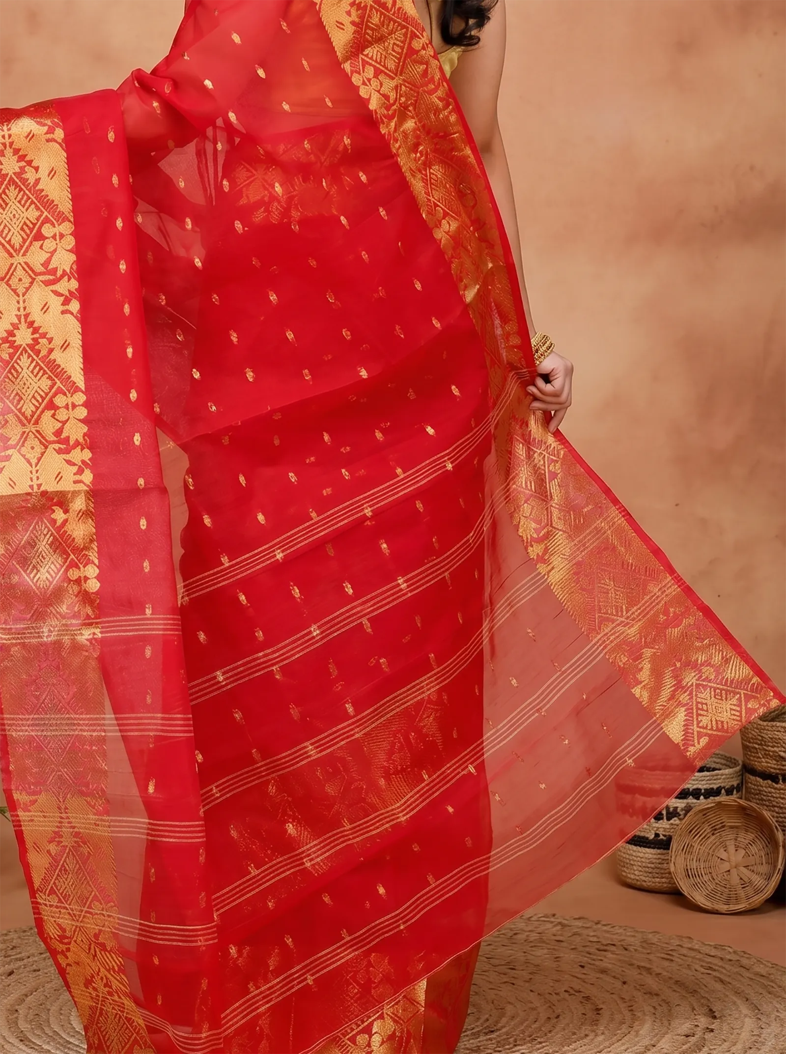 DipDiya Pure Cotton  Traditional Bengali Red Artisan Crafted Gopa Tant Saree