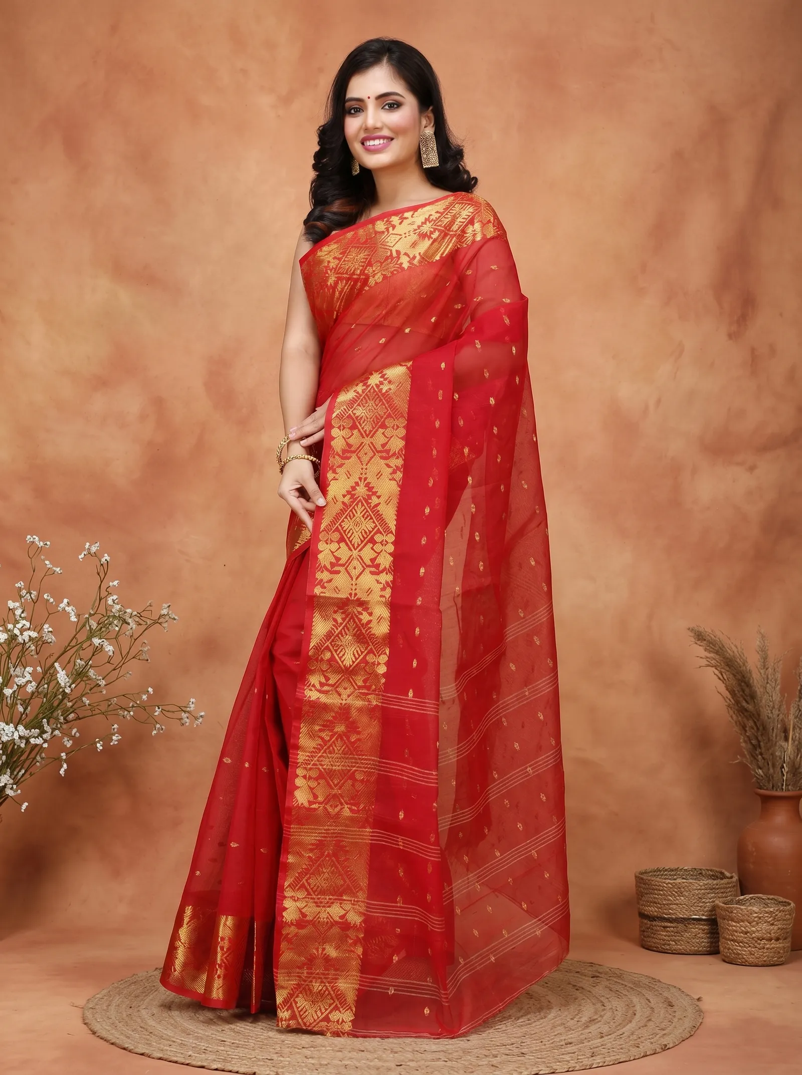 DipDiya Pure Cotton  Traditional Bengali Red Artisan Crafted Gopa Tant Saree