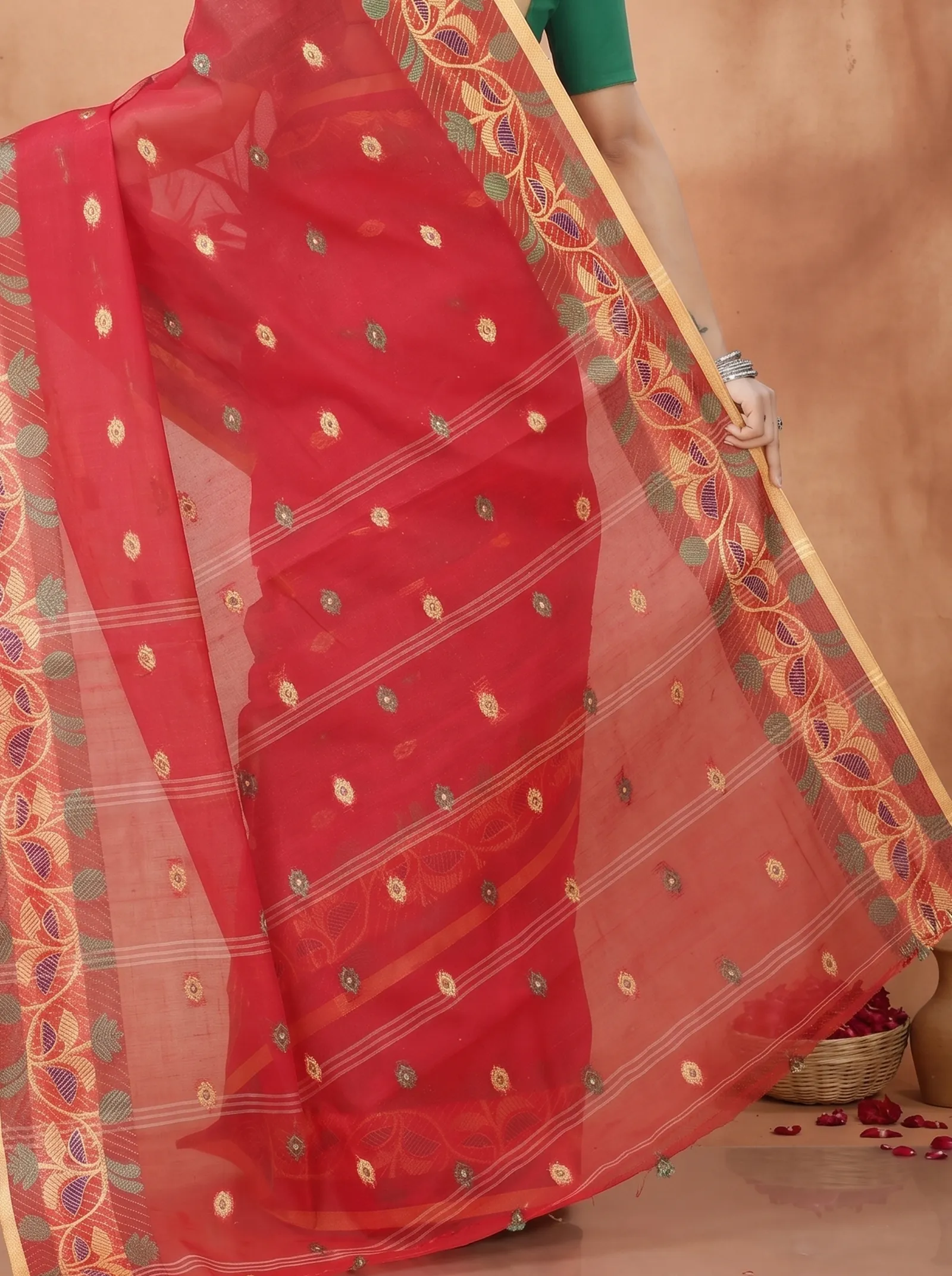 DipDiya Pure Cotton  Traditional Bengali Red Artisan Crafted Govindi Tant Saree
