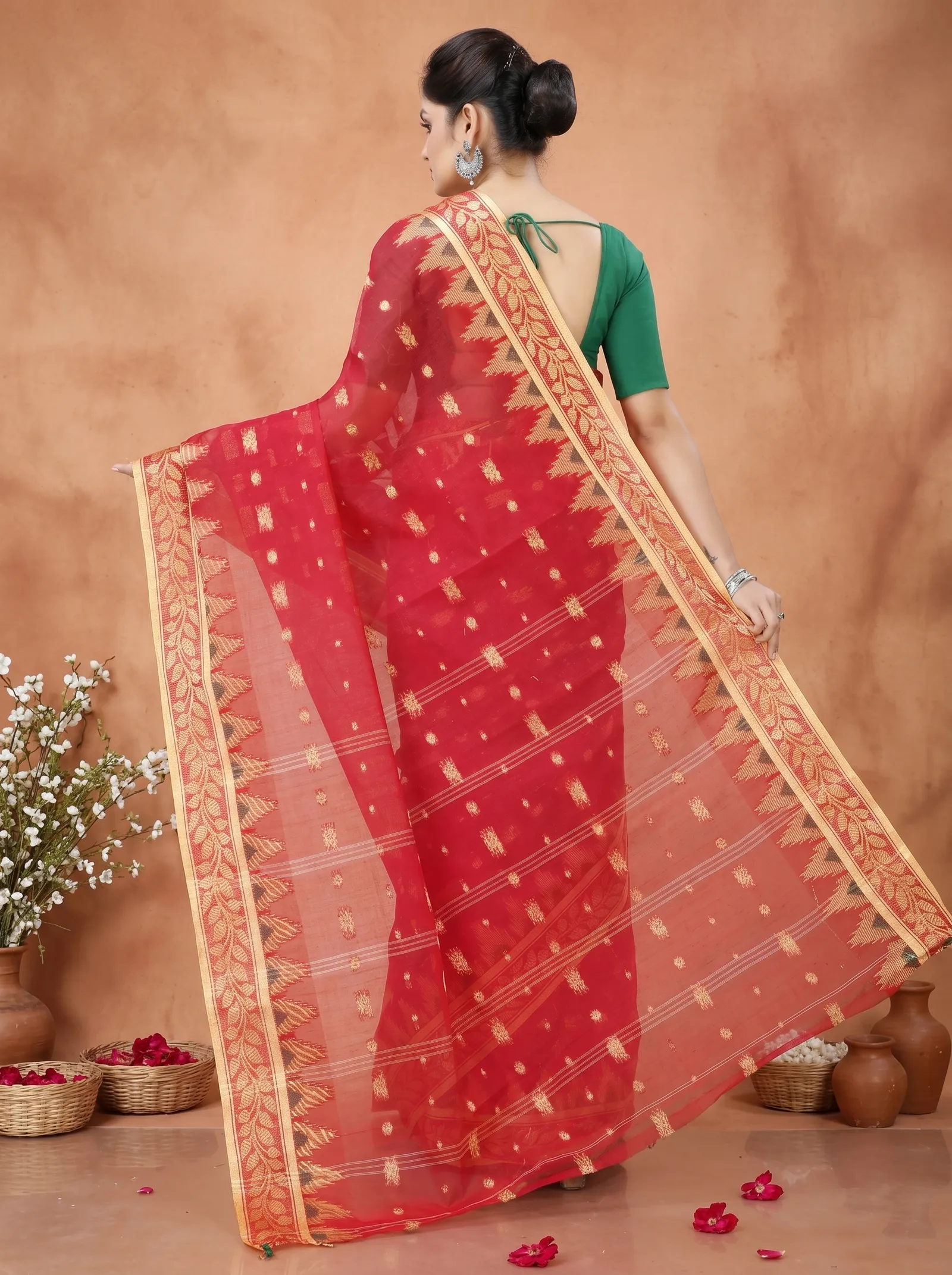 DipDiya Pure Cotton  Traditional Bengali Red Artisan Crafted Gunjan Tant Saree