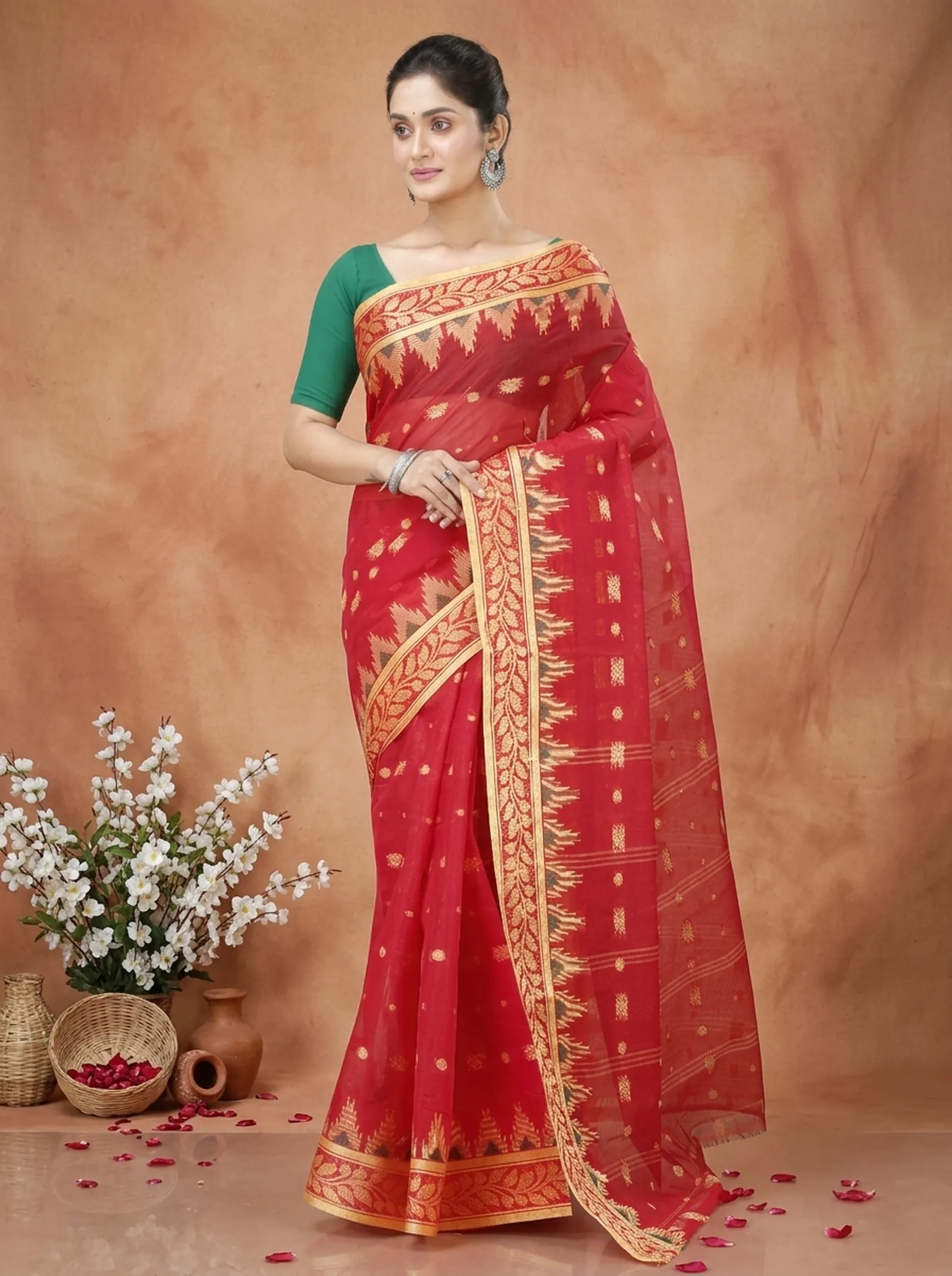DipDiya Pure Cotton  Traditional Bengali Red Artisan Crafted Gunjan Tant Saree