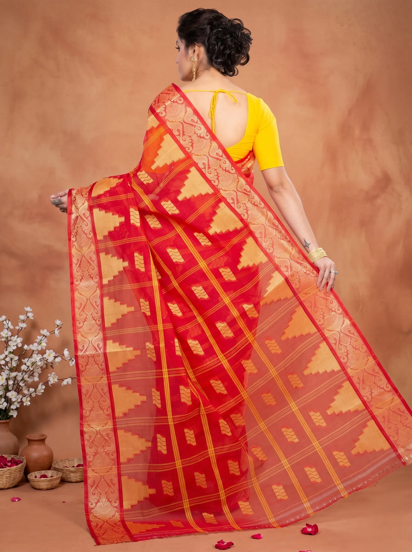 DipDiya Pure Cotton  Traditional Bengali Red Artisan Crafted Kamala Desiging Tant Saree