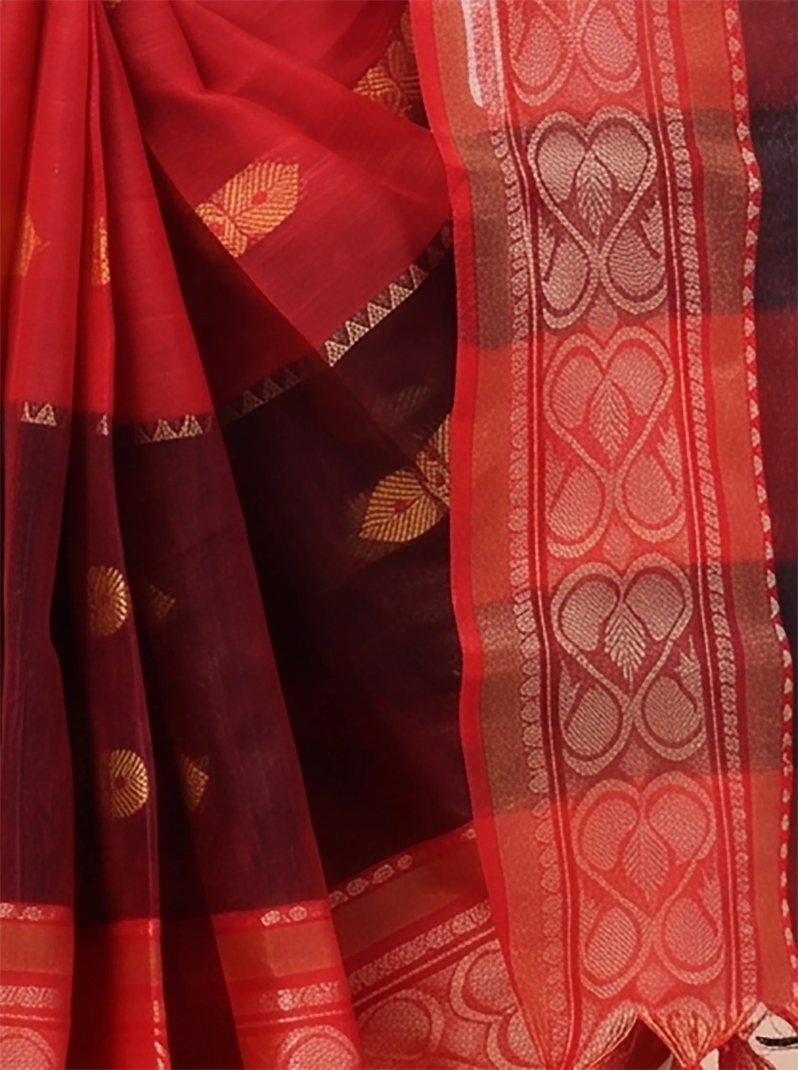 DipDiya Pure Cotton  Traditional Bengali Red Artisan Crafted Raj Nandi Tant Saree