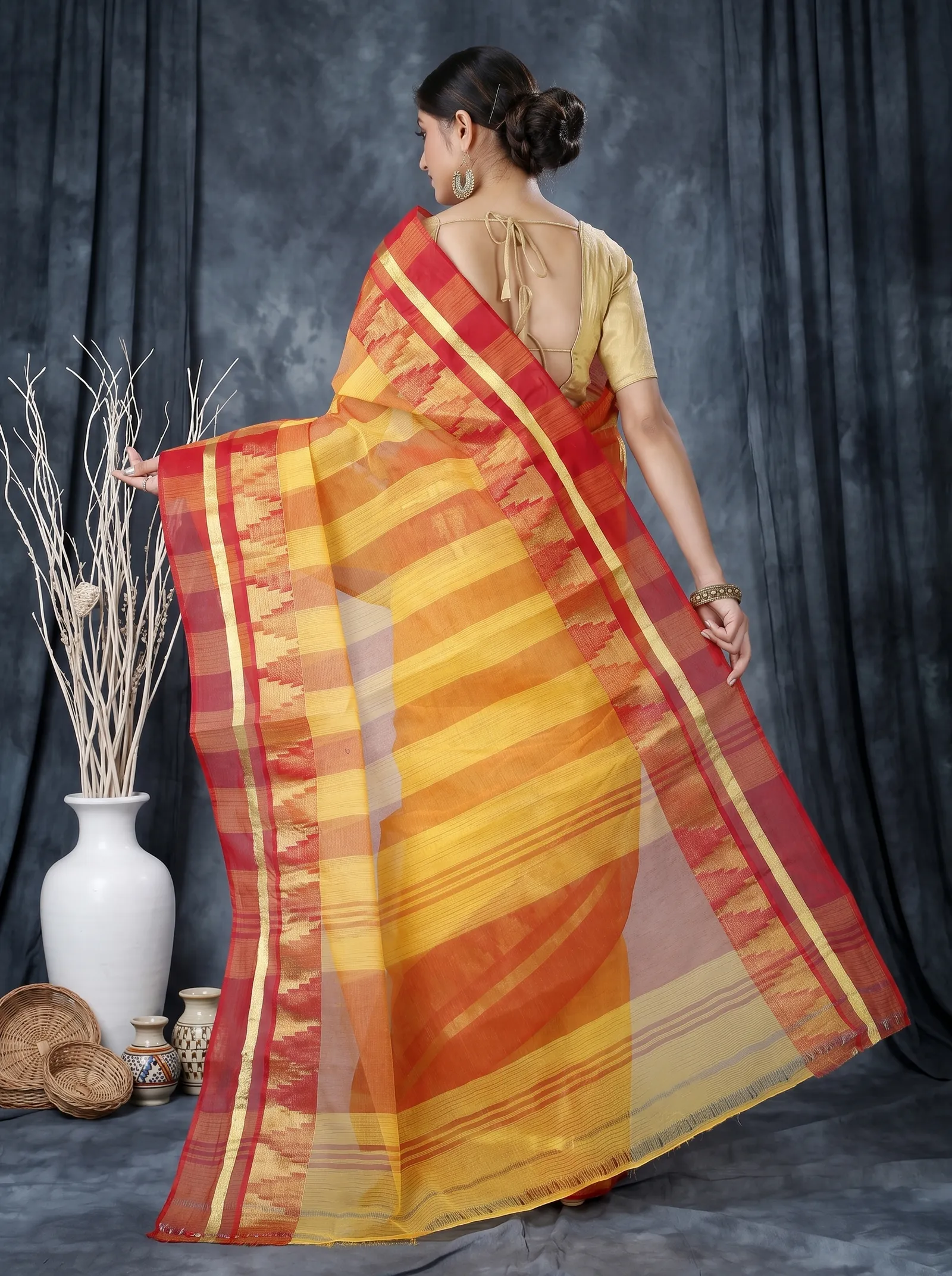 DipDiya Pure Cotton  Traditional Bengali Red Artisan Crafted Vrinda Tant Saree