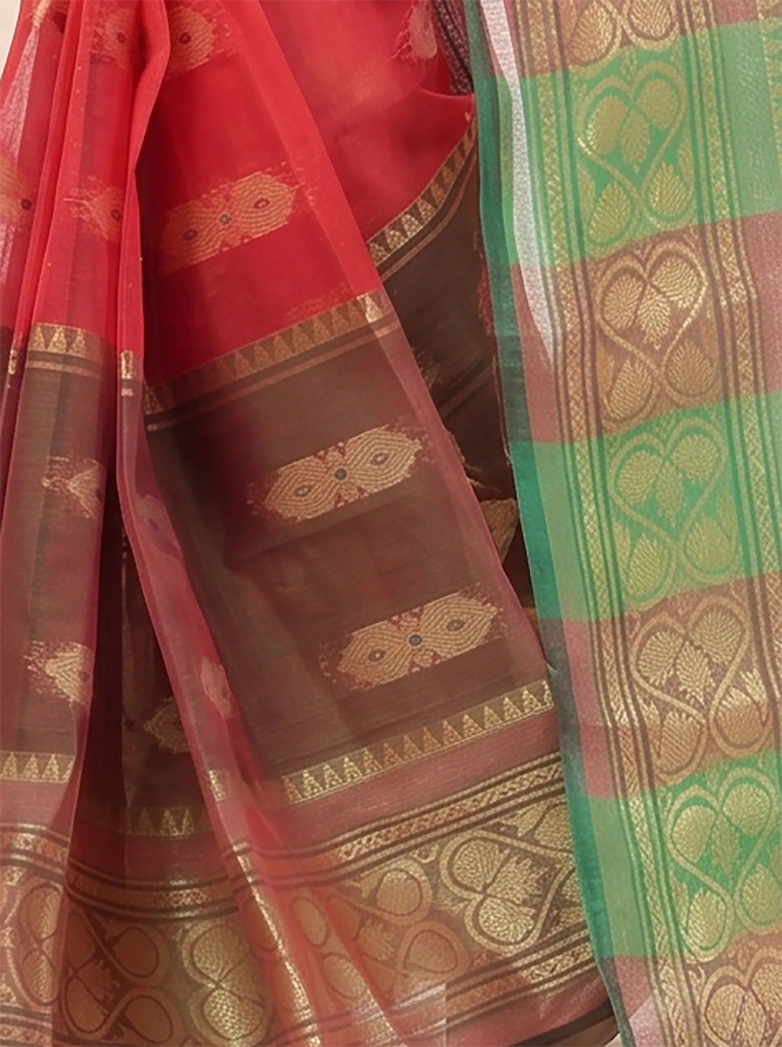 DipDiya Pure Cotton  Traditional Bengali Red Green Artisan Crafted Raj Nandi Tant Saree