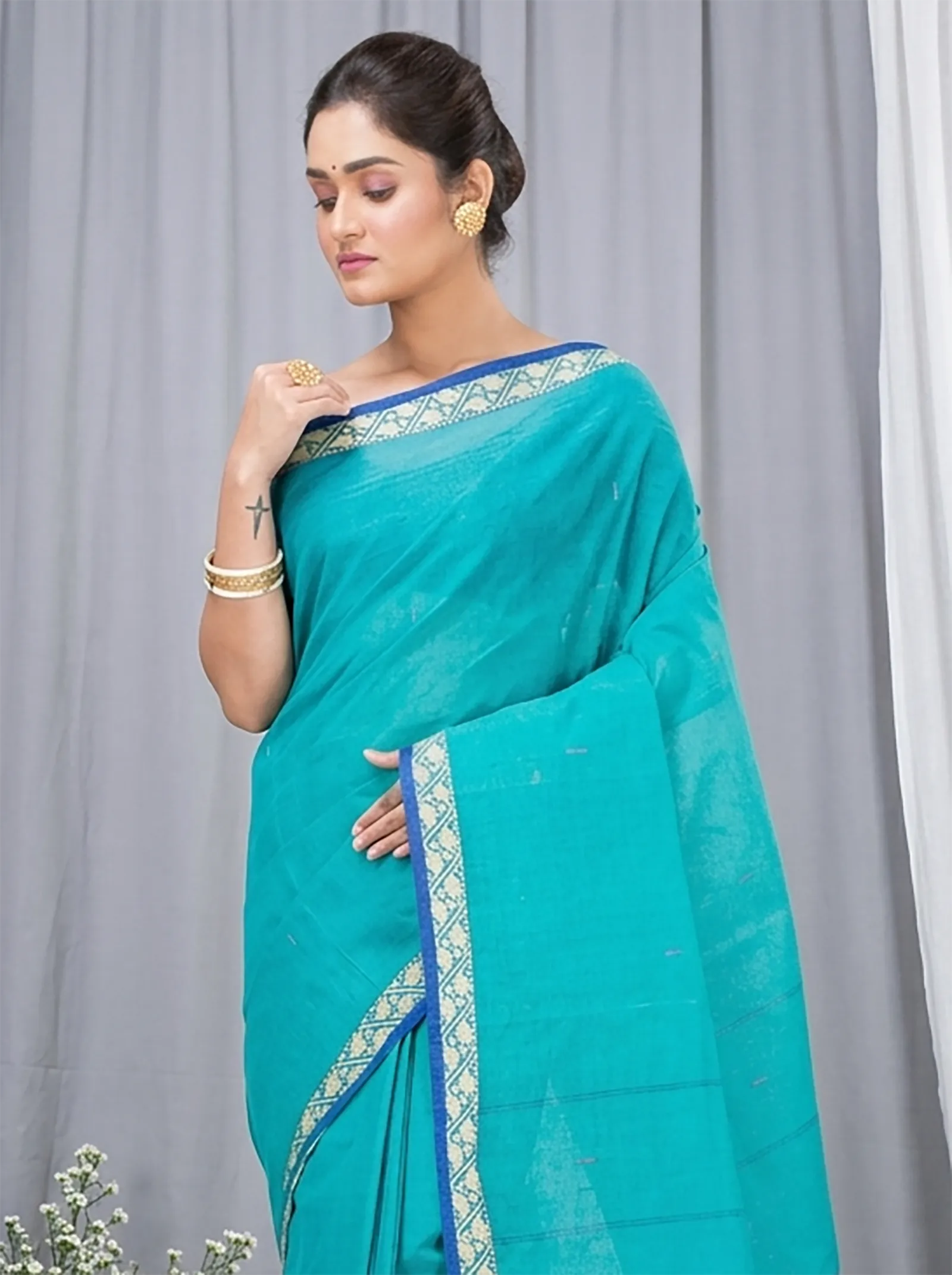 DipDiya Pure Cotton  Traditional Bengali See Blue Artisan Crafted Gaela Tant Saree