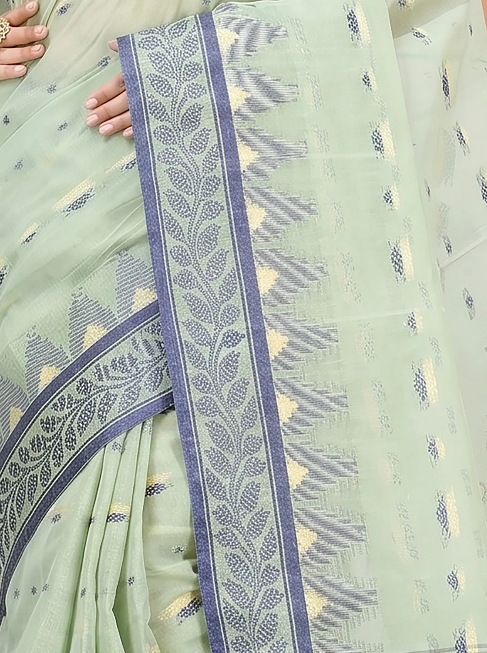DipDiya Pure Cotton  Traditional Bengali See Green Artisan Crafted Gunjan Tant Saree