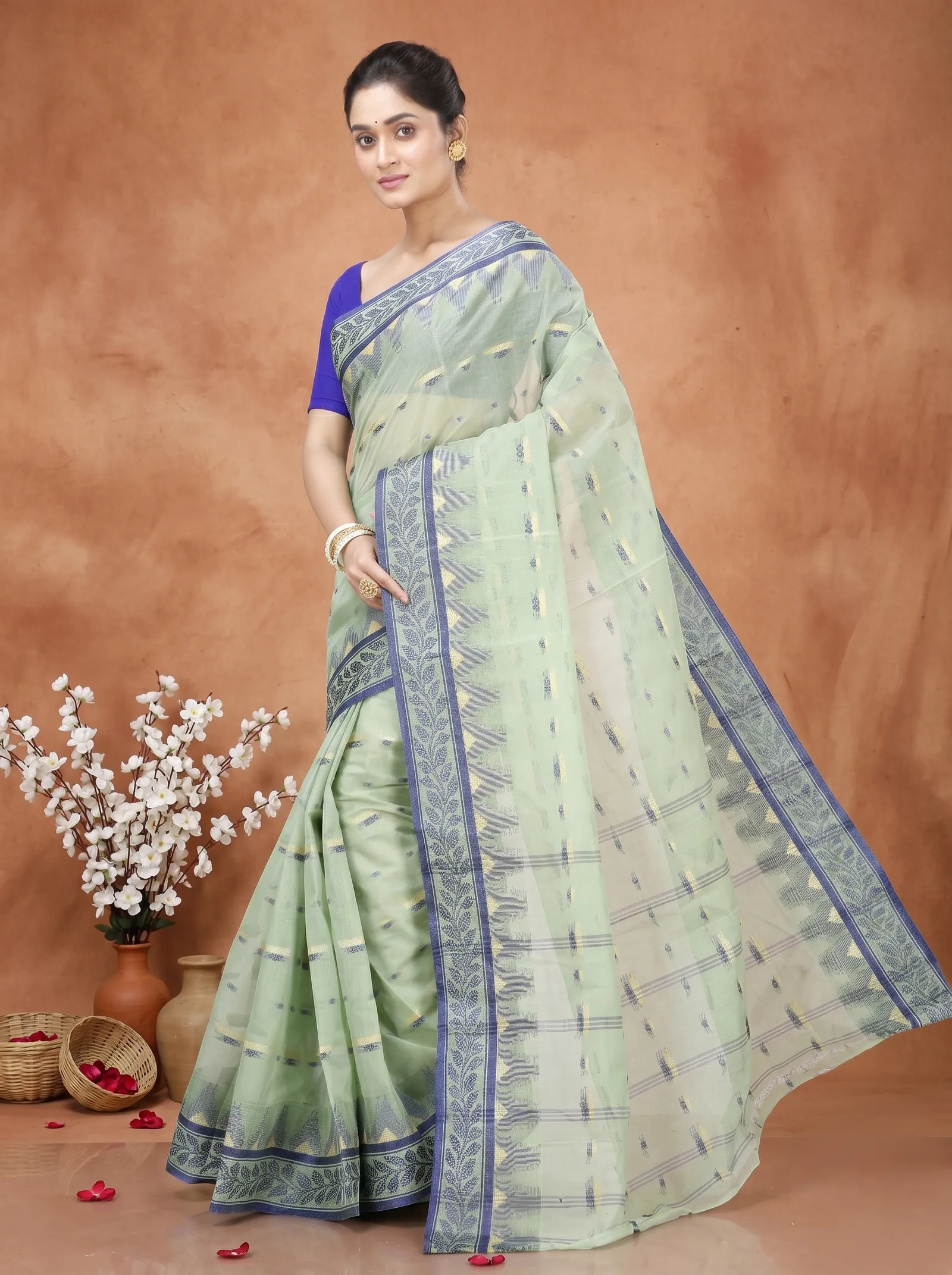 DipDiya Pure Cotton  Traditional Bengali See Green Artisan Crafted Gunjan Tant Saree