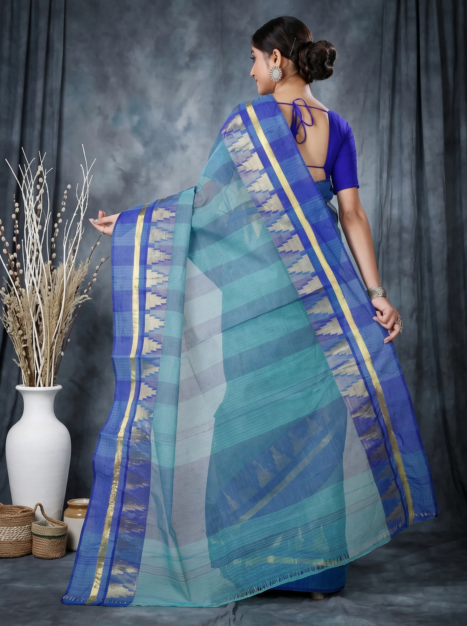 DipDiya Pure Cotton  Traditional Bengali See Green Artisan Crafted Vrinda Tant Saree